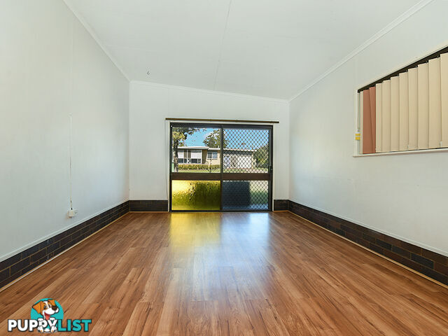 19 Canberra Street HARRISTOWN QLD 4350