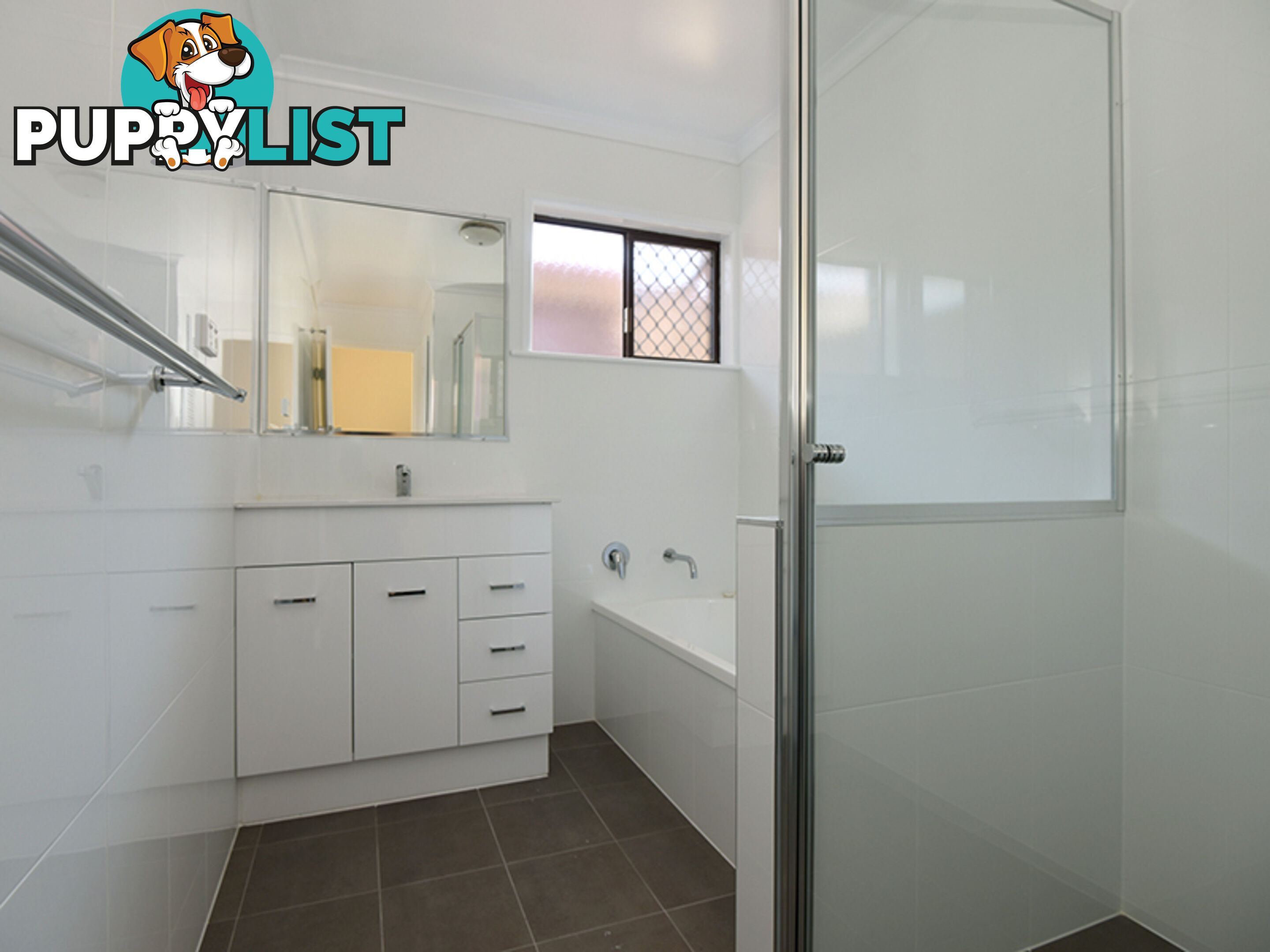 19 Canberra Street HARRISTOWN QLD 4350