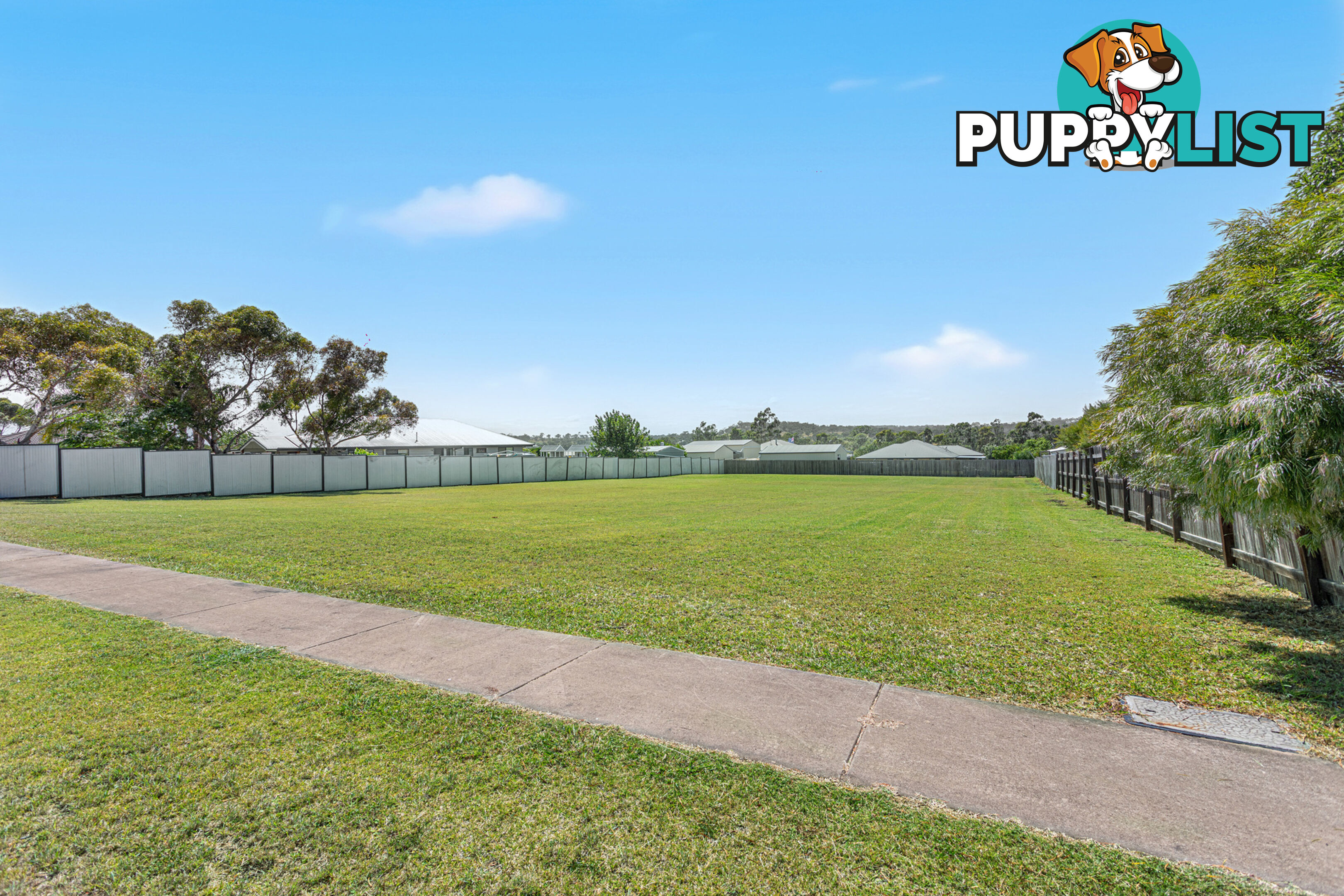 19 Curlew Street MERINGANDAN WEST QLD 4352