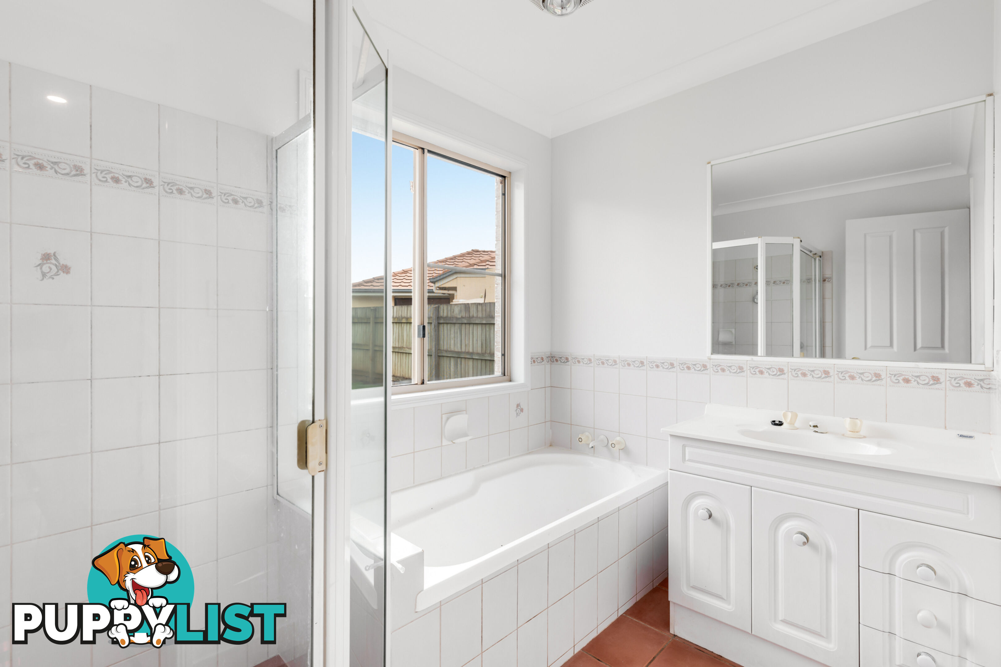 4 Audrey Court MIDDLE RIDGE QLD 4350