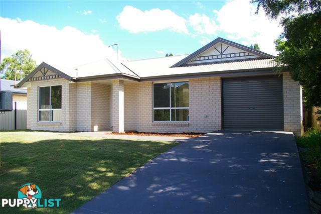 10 Chopin Street ROCKVILLE QLD 4350