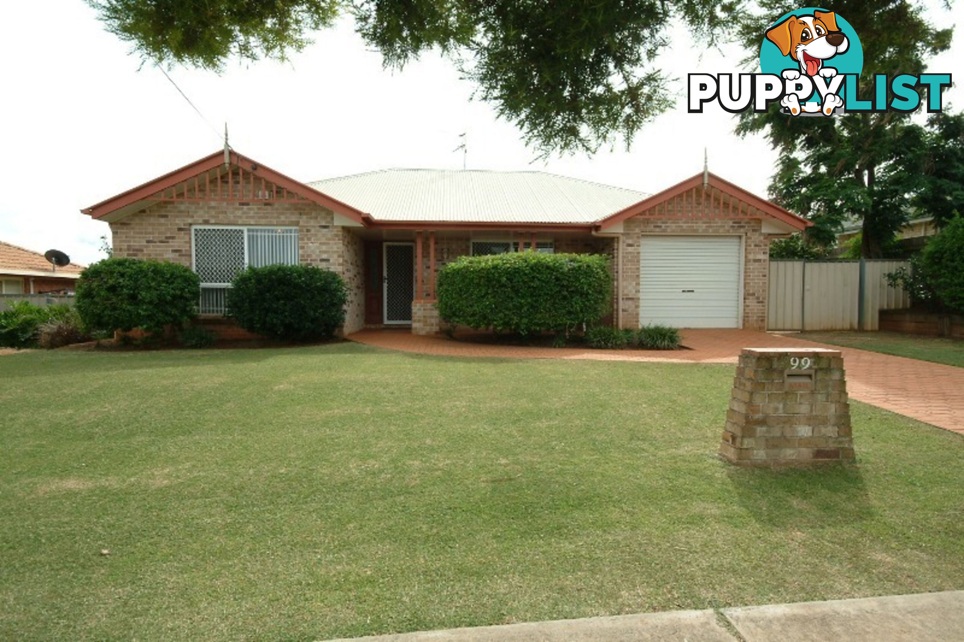 99 Hursely Road GLENVALE QLD 4350