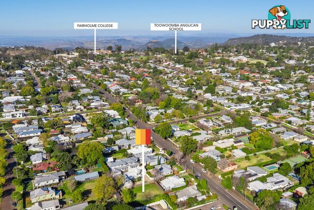 77A Bridge Street MOUNT LOFTY QLD 4350