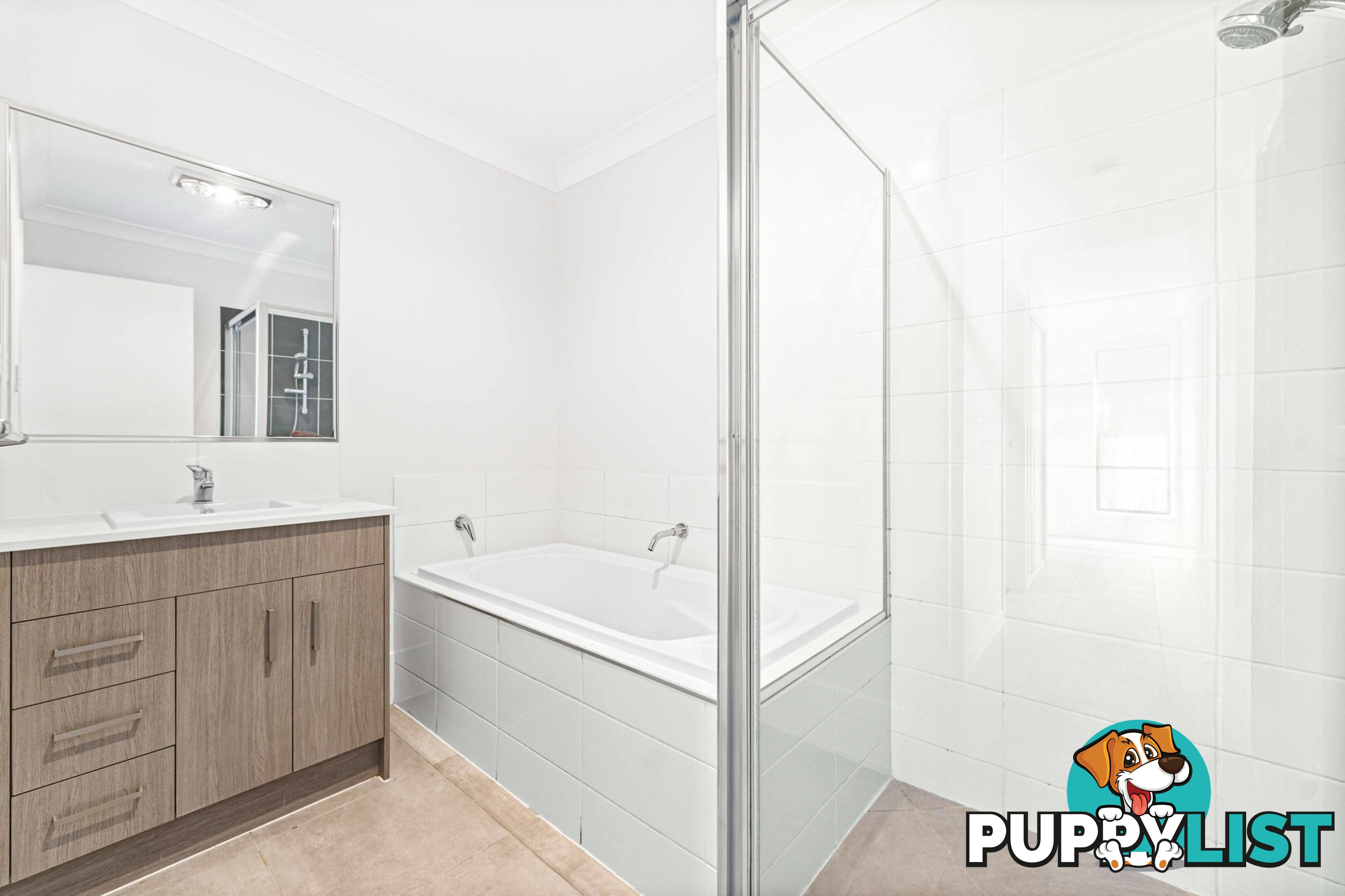 2/83 Sanctuary Drive CRANLEY QLD 4350