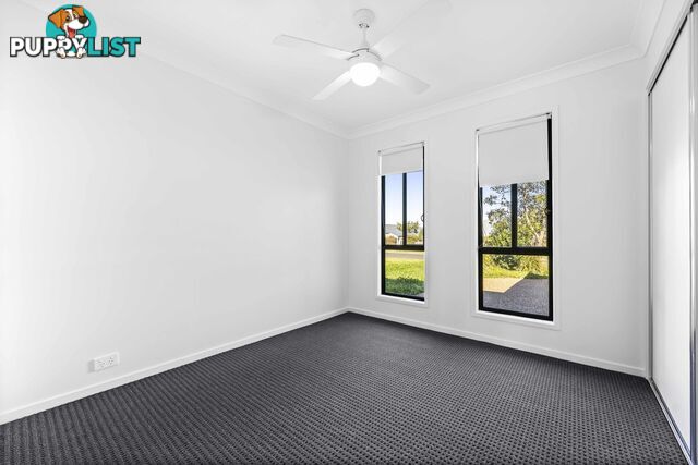 2/83 Sanctuary Drive CRANLEY QLD 4350