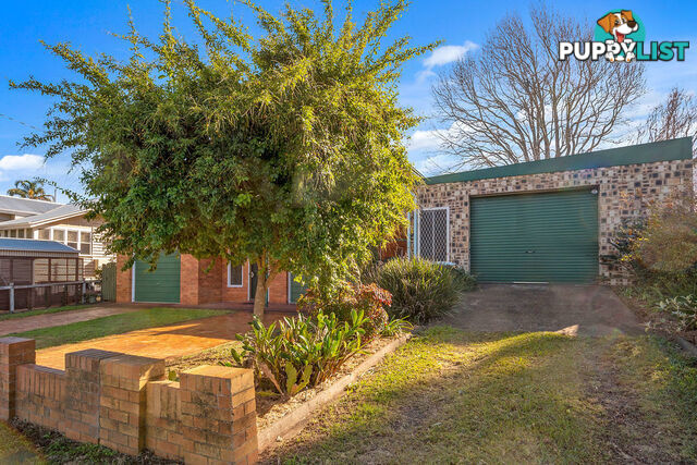 51 Alford Street MOUNT LOFTY QLD 4350