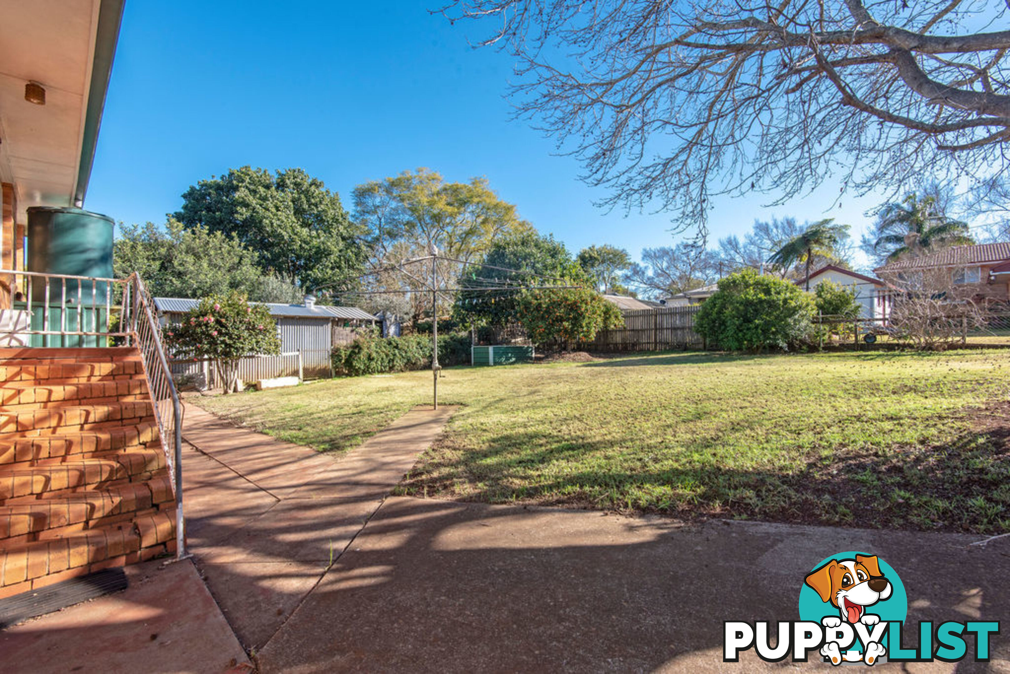 51 Alford Street MOUNT LOFTY QLD 4350