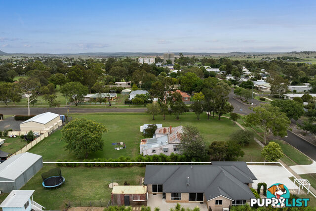 31 Eton Street CAMBOOYA QLD 4358