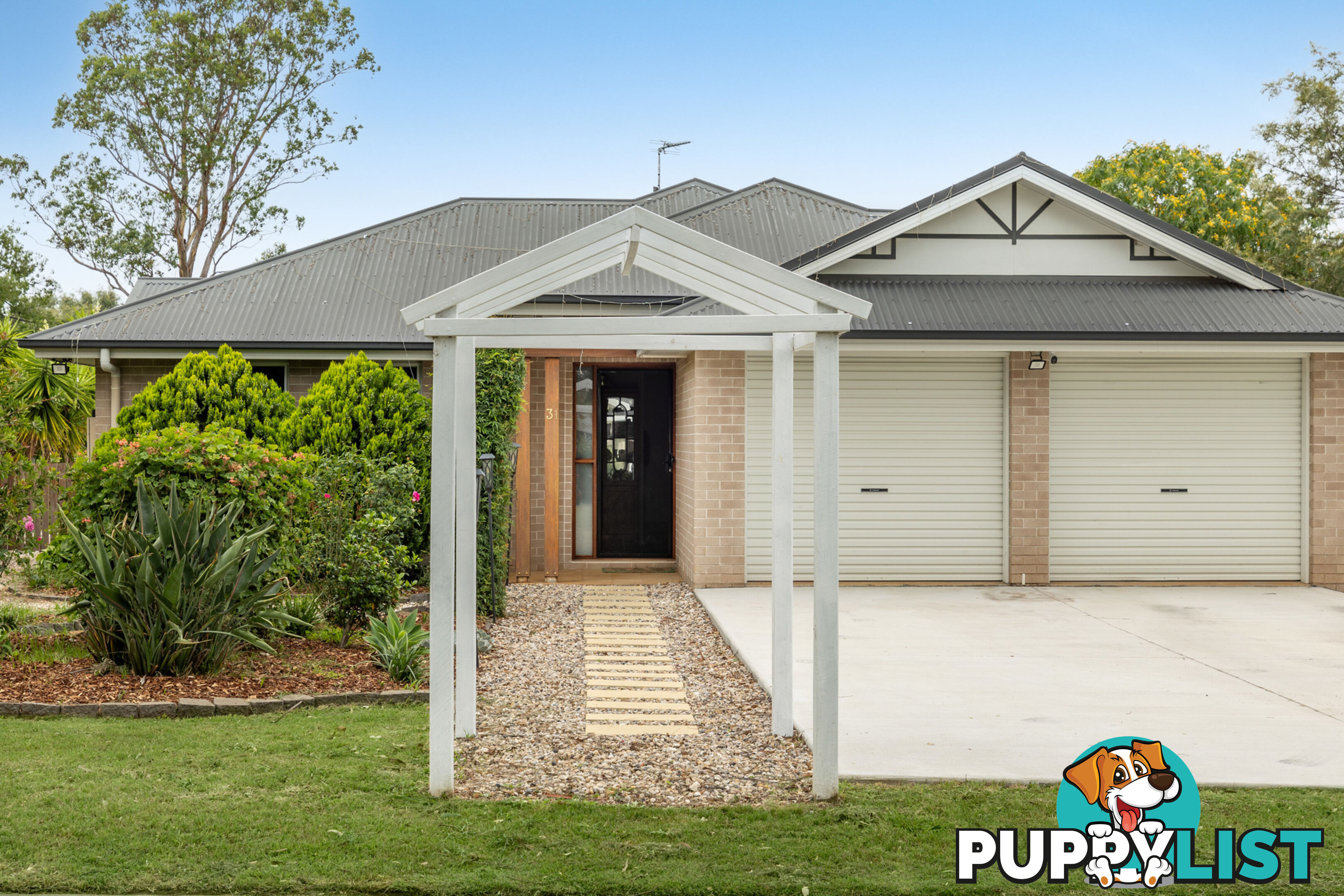 31 Eton Street CAMBOOYA QLD 4358