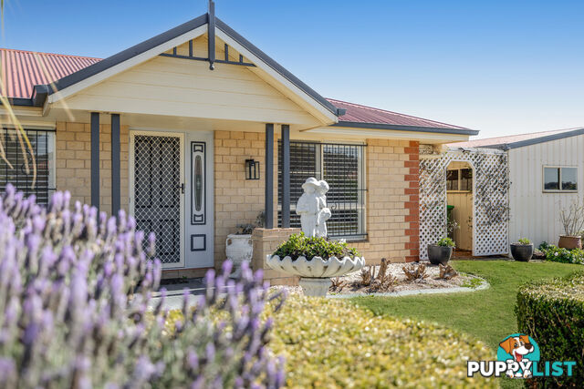 25 Michael Street WESTBROOK QLD 4350