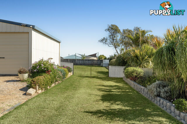 25 Michael Street WESTBROOK QLD 4350