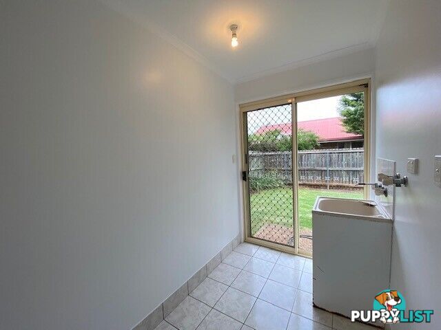 2/12 Carmen Street KEARNEYS SPRING QLD 4350