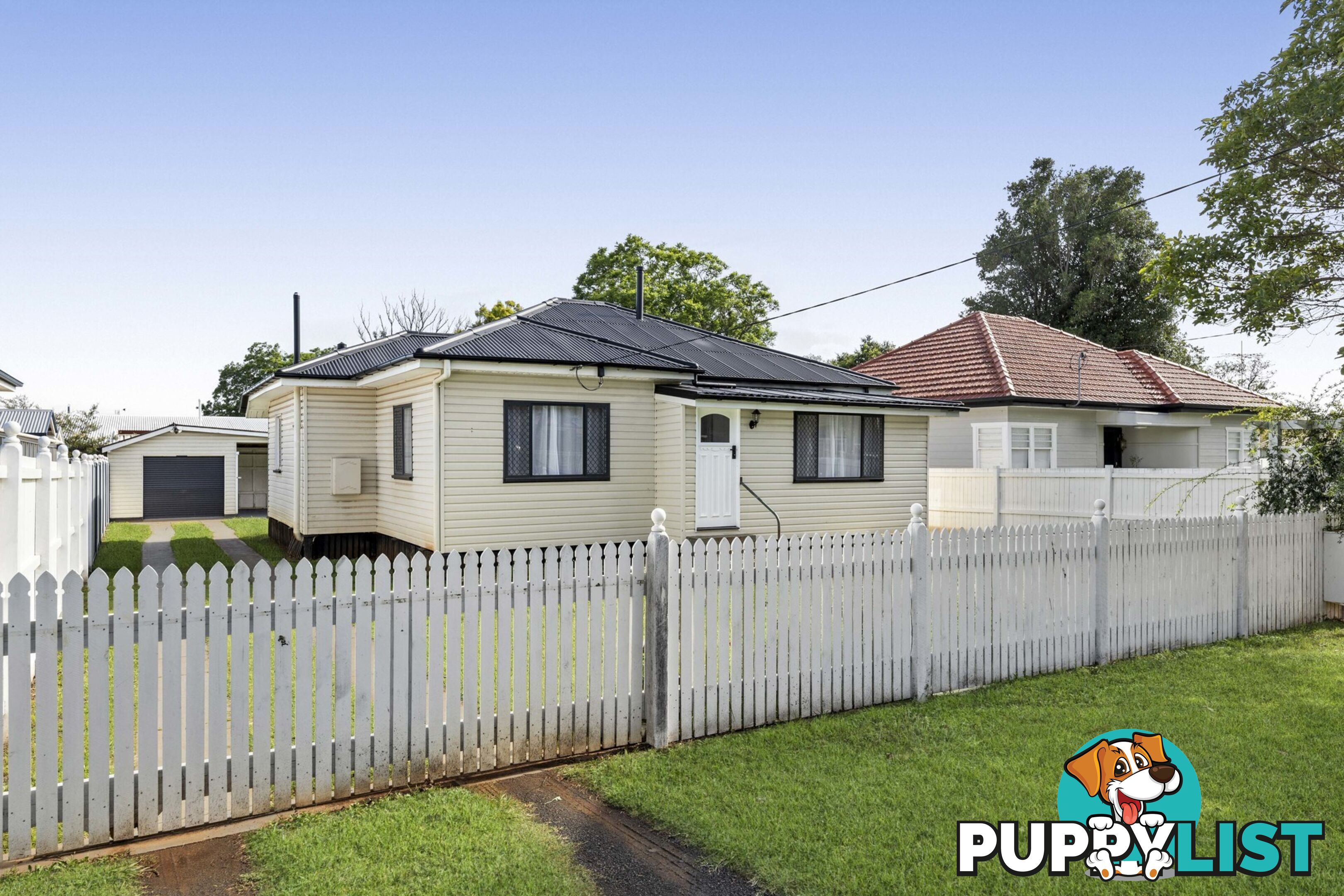 21 Charlotte Street NEWTOWN QLD 4350