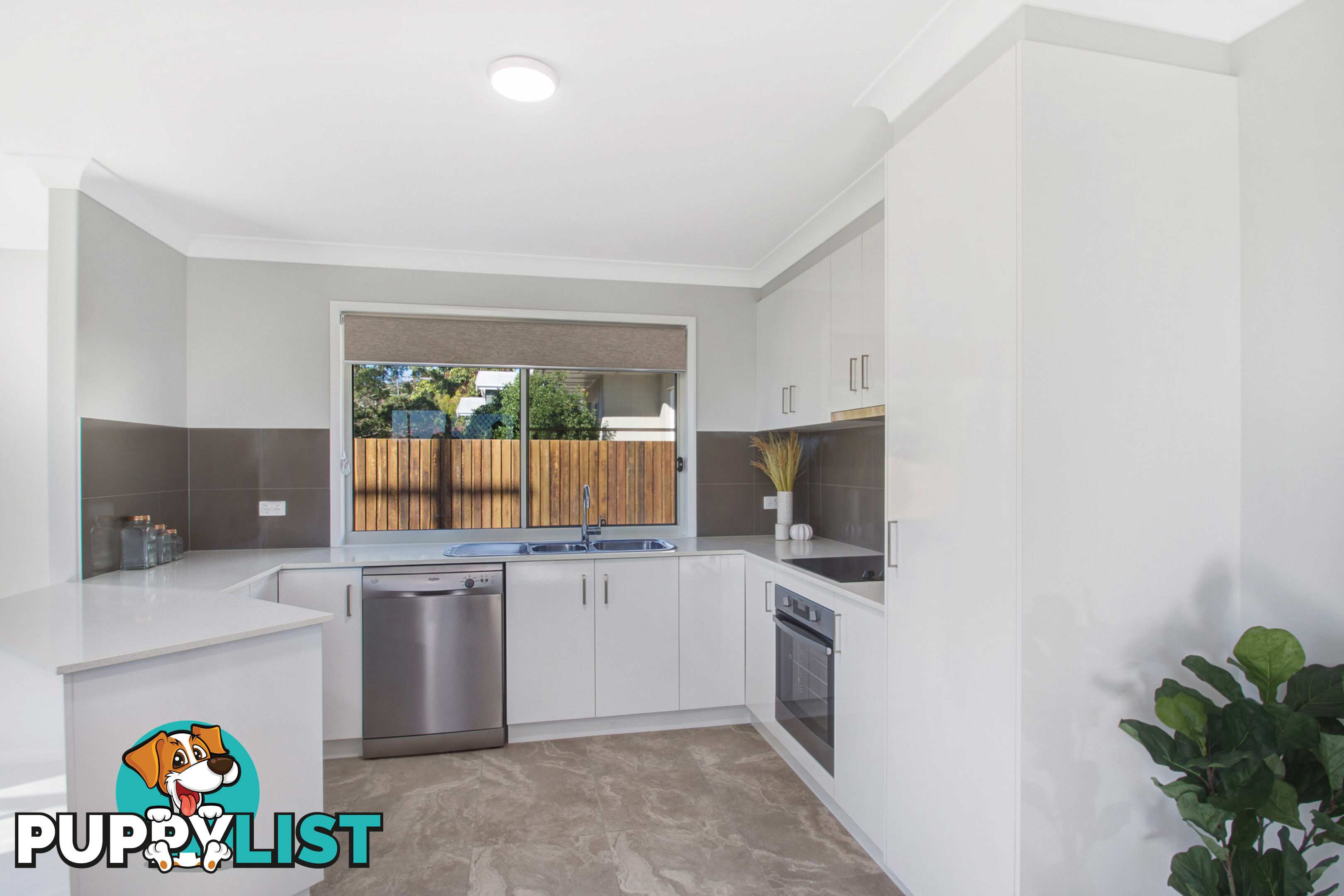 1-5/162 North Street NORTH TOOWOOMBA QLD 4350