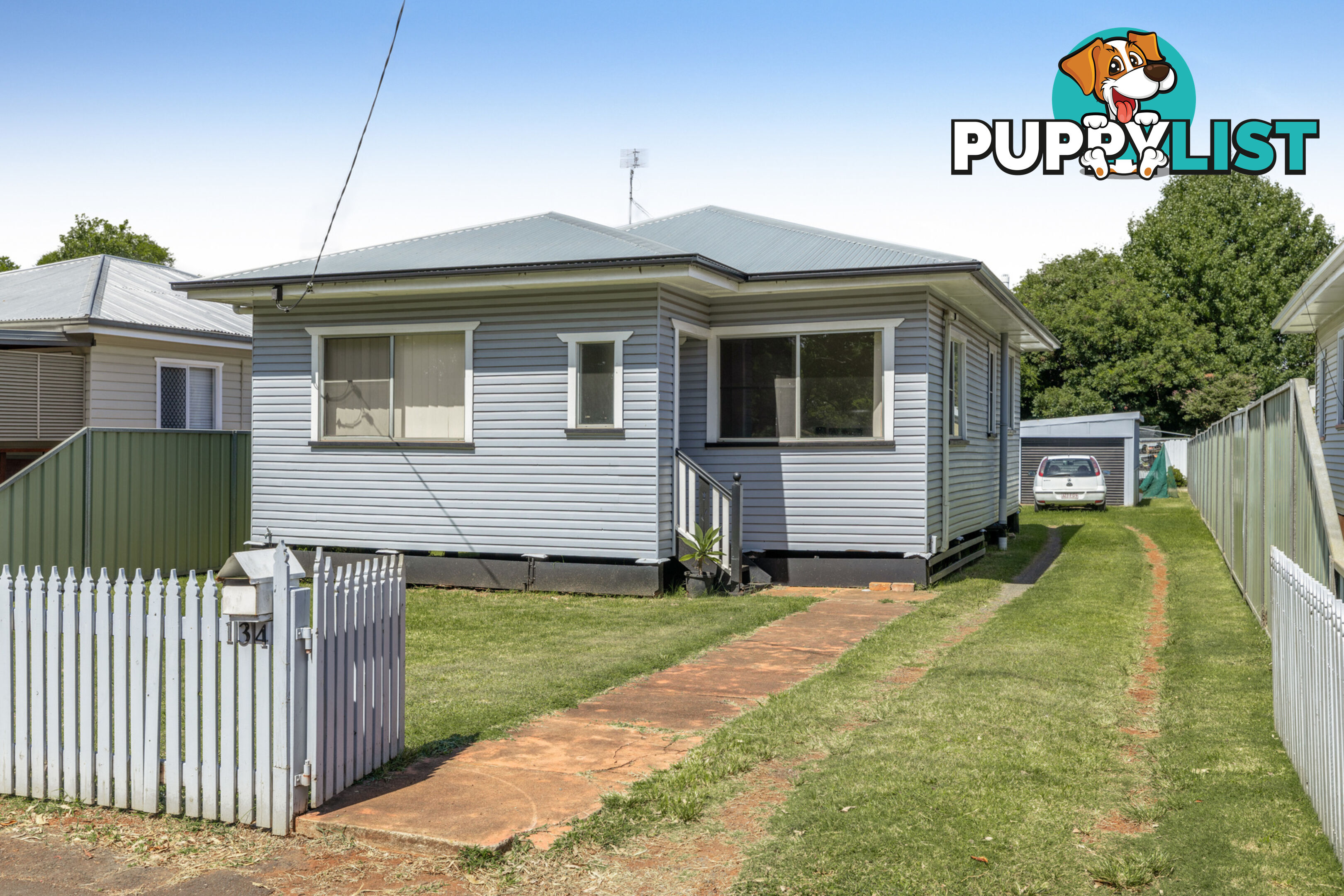 134 & 134A Holberton Street NEWTOWN QLD 4350