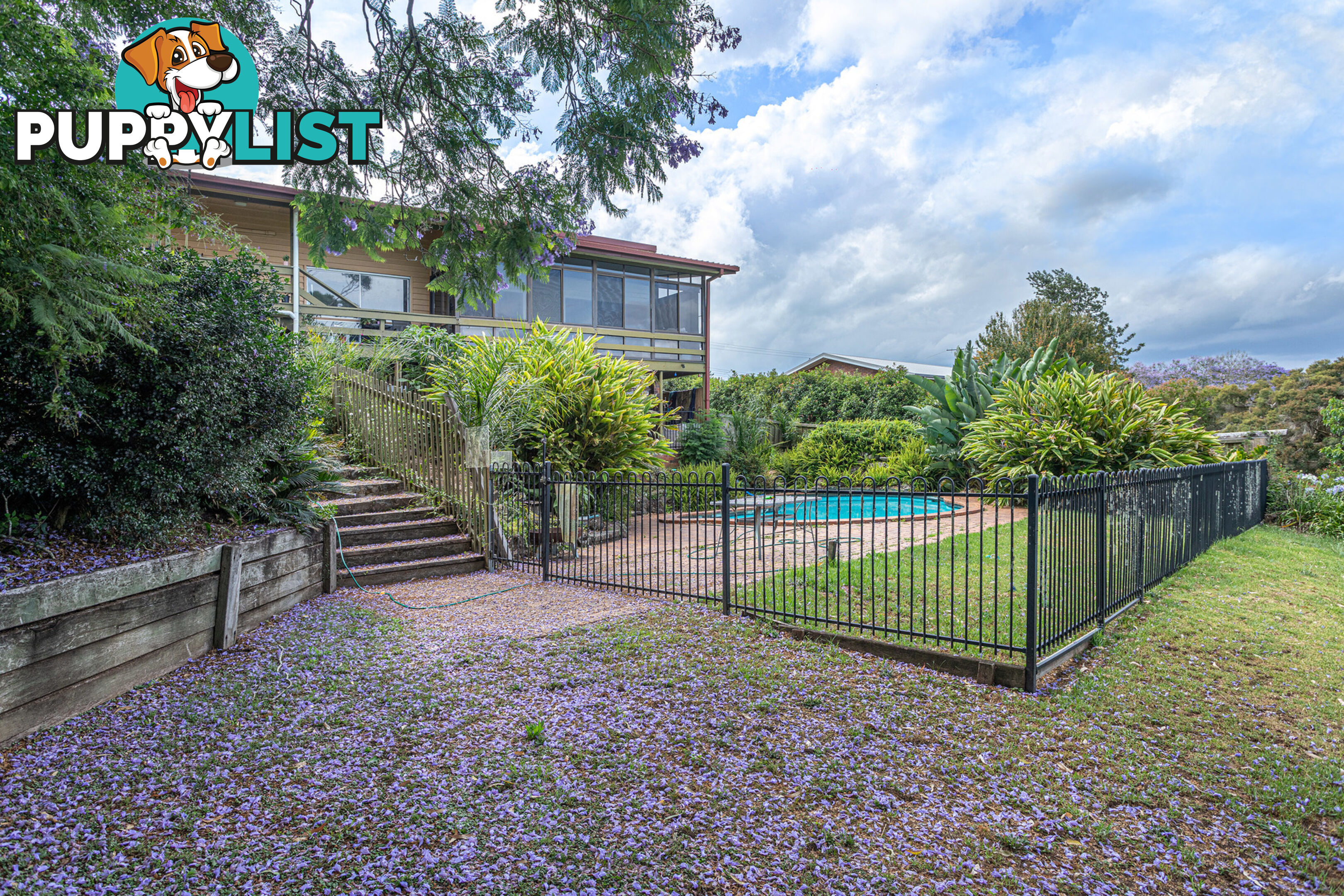 13 Murphys Creek Road BLUE MOUNTAIN HEIGHTS QLD 4350