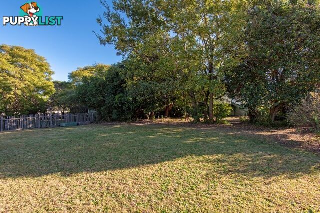 4 Murray Street NORTH TOOWOOMBA QLD 4350