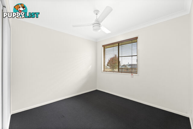 8 Rushlands Street GLENVALE QLD 4350
