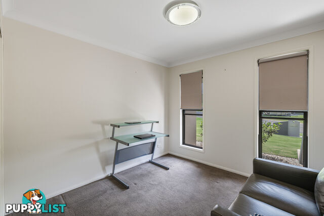 36 Acacia Avenue TOP CAMP QLD 4350