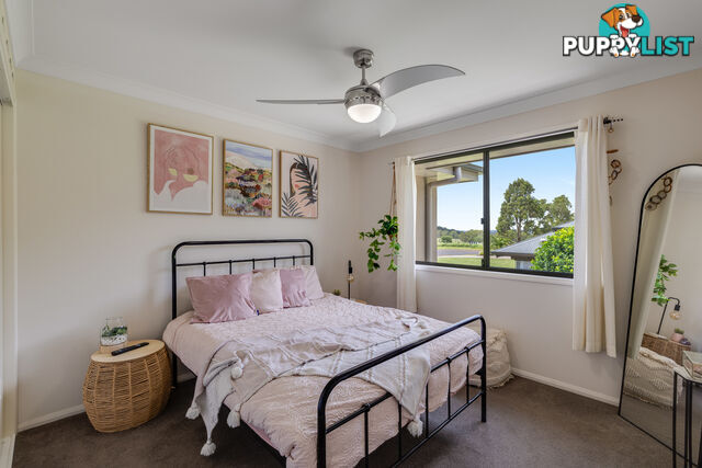 36 Acacia Avenue TOP CAMP QLD 4350