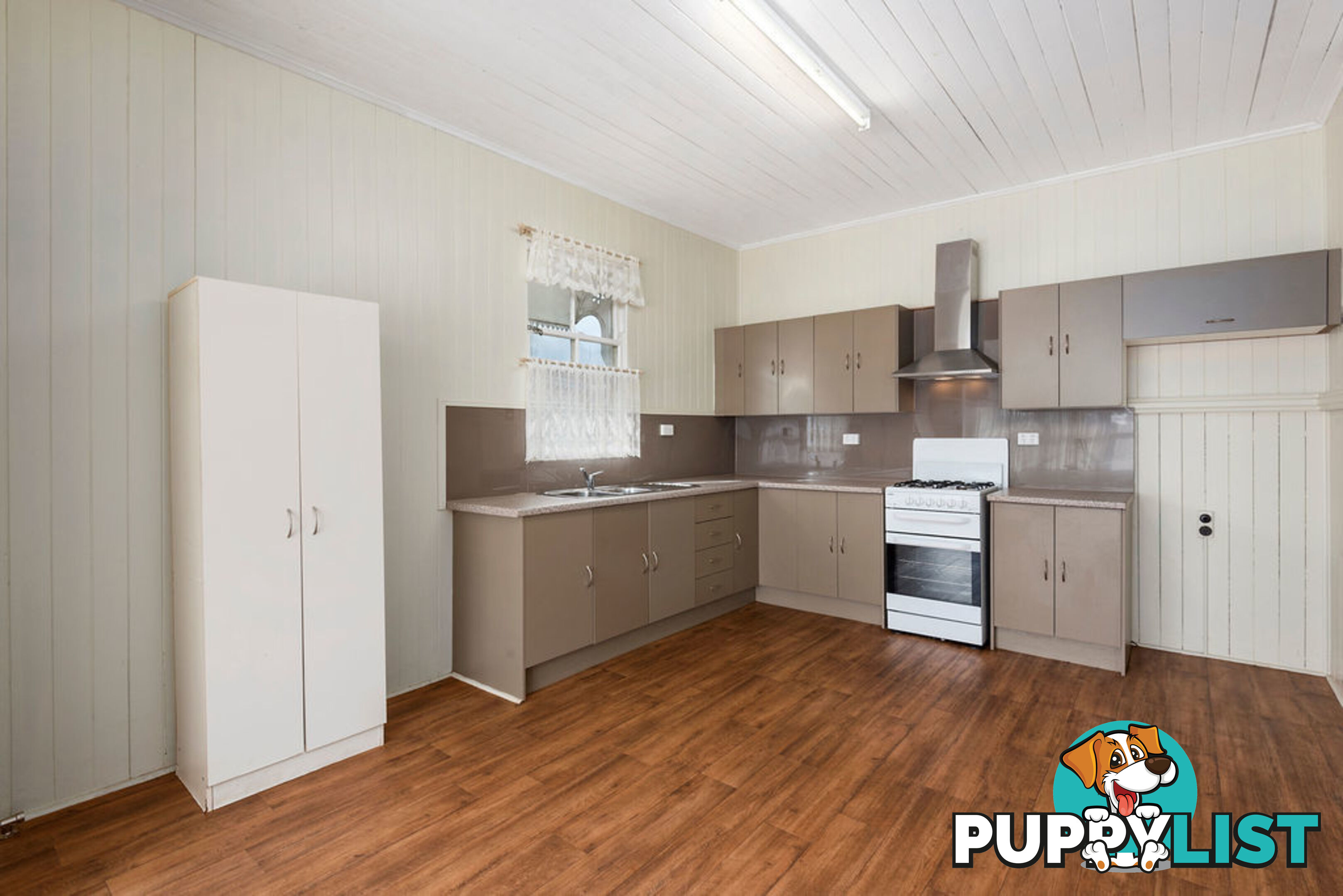 244 Bridge Street NEWTOWN QLD 4350