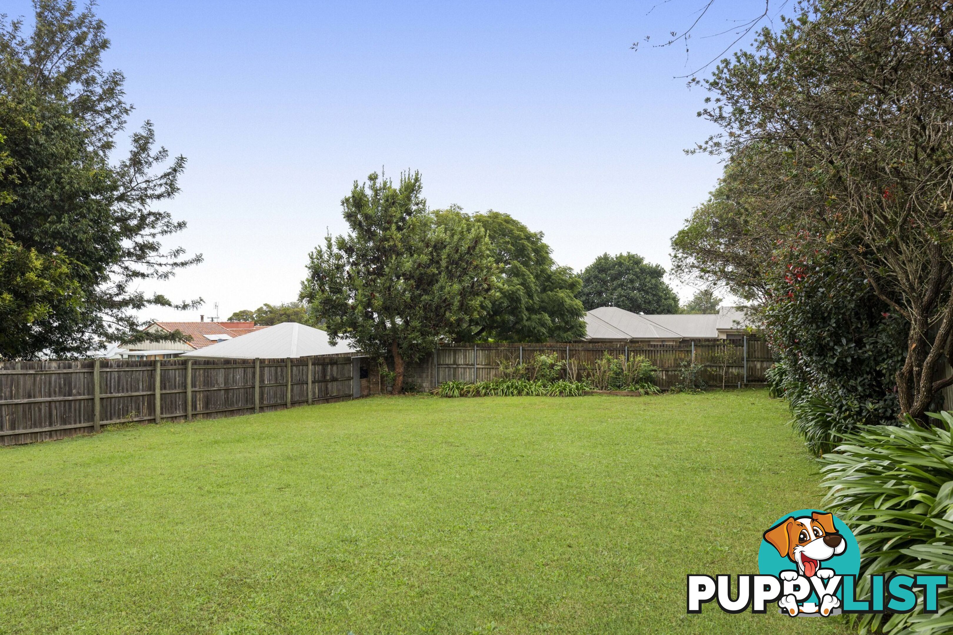 15 Mary Street MOUNT LOFTY QLD 4350