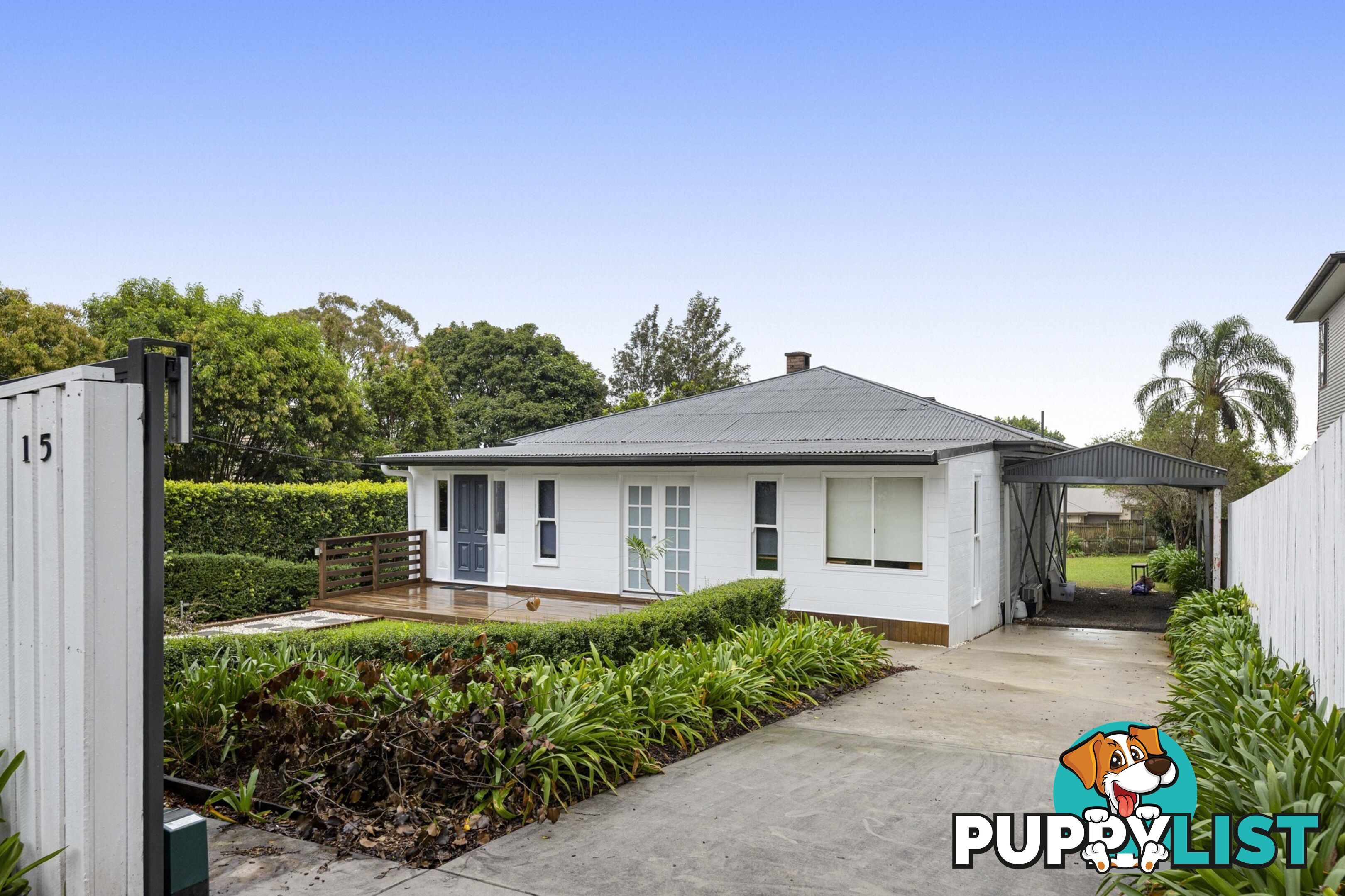 15 Mary Street MOUNT LOFTY QLD 4350