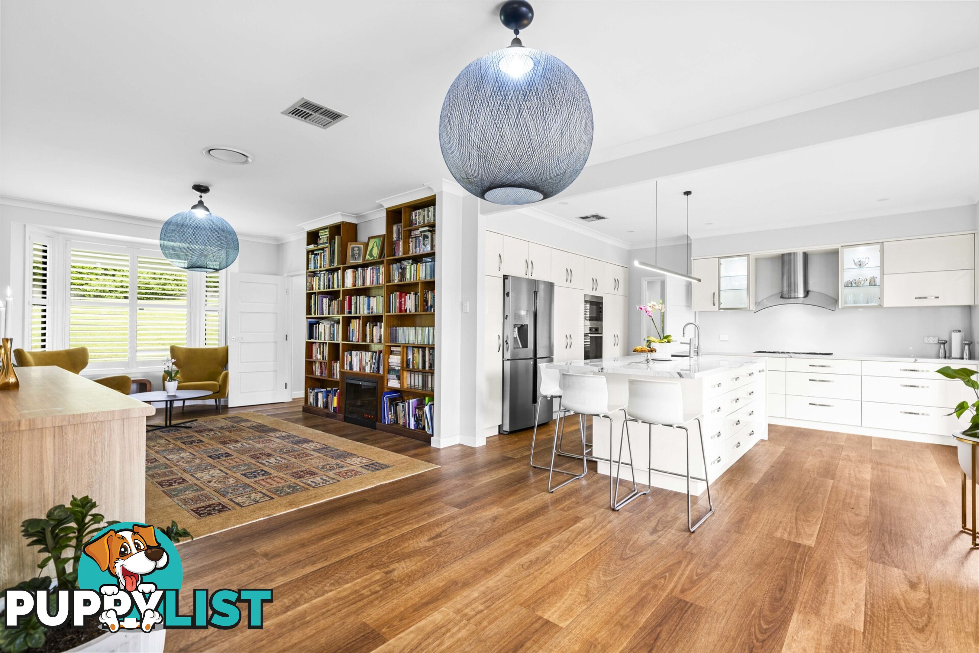 15 Mary Street MOUNT LOFTY QLD 4350