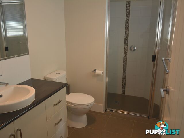 5 Gregory Street HARLAXTON QLD 4350