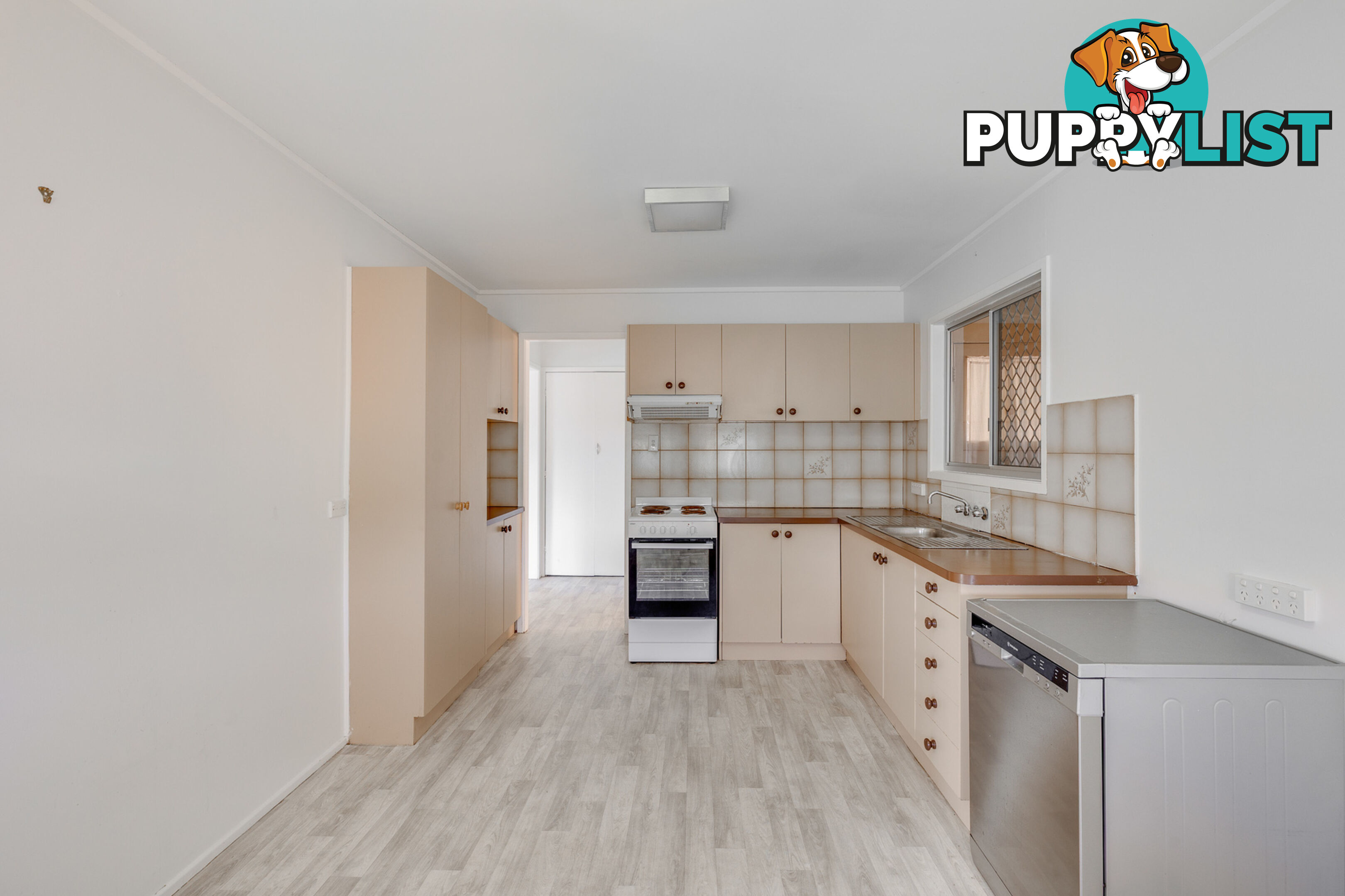 30 Gordon Avenue NEWTOWN QLD 4350