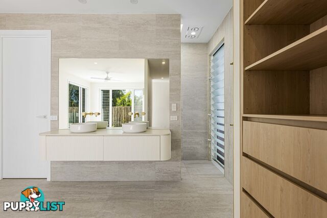 18 Gulawa Avenue HIGHFIELDS QLD 4352