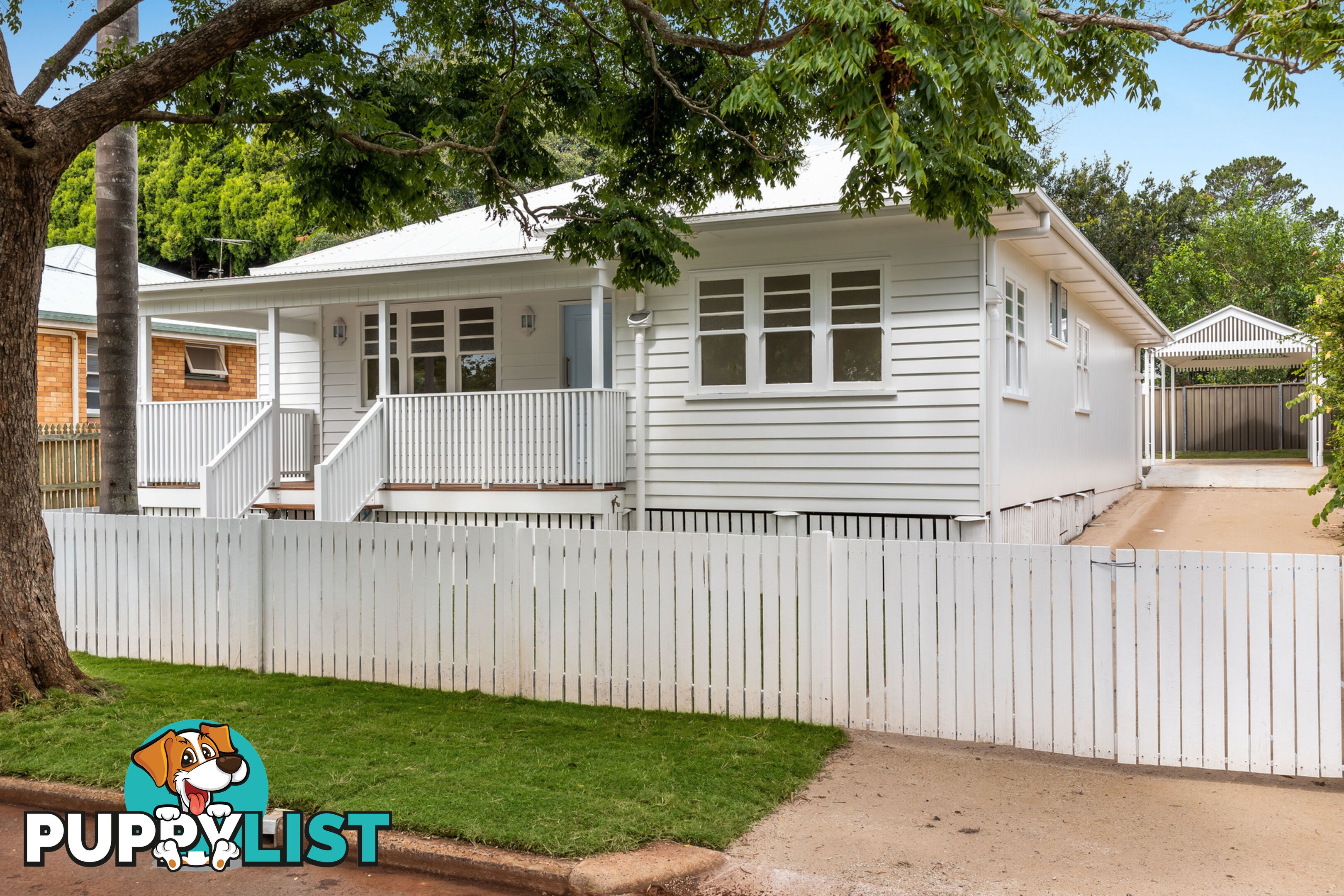 6 Loye Street NORTH TOOWOOMBA QLD 4350