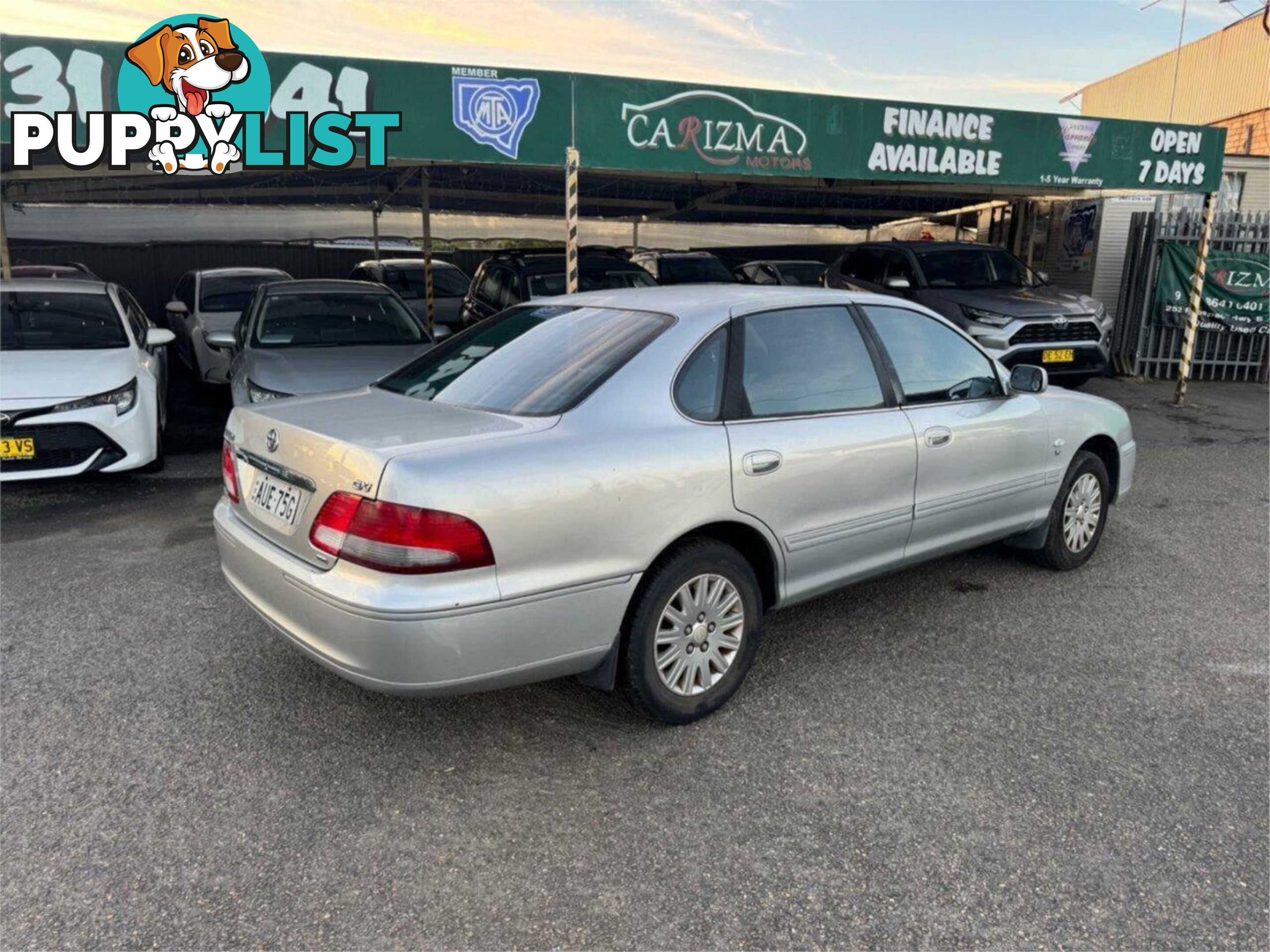 2003 TOYOTA AVALON CONQUEST MCX10R SEDAN