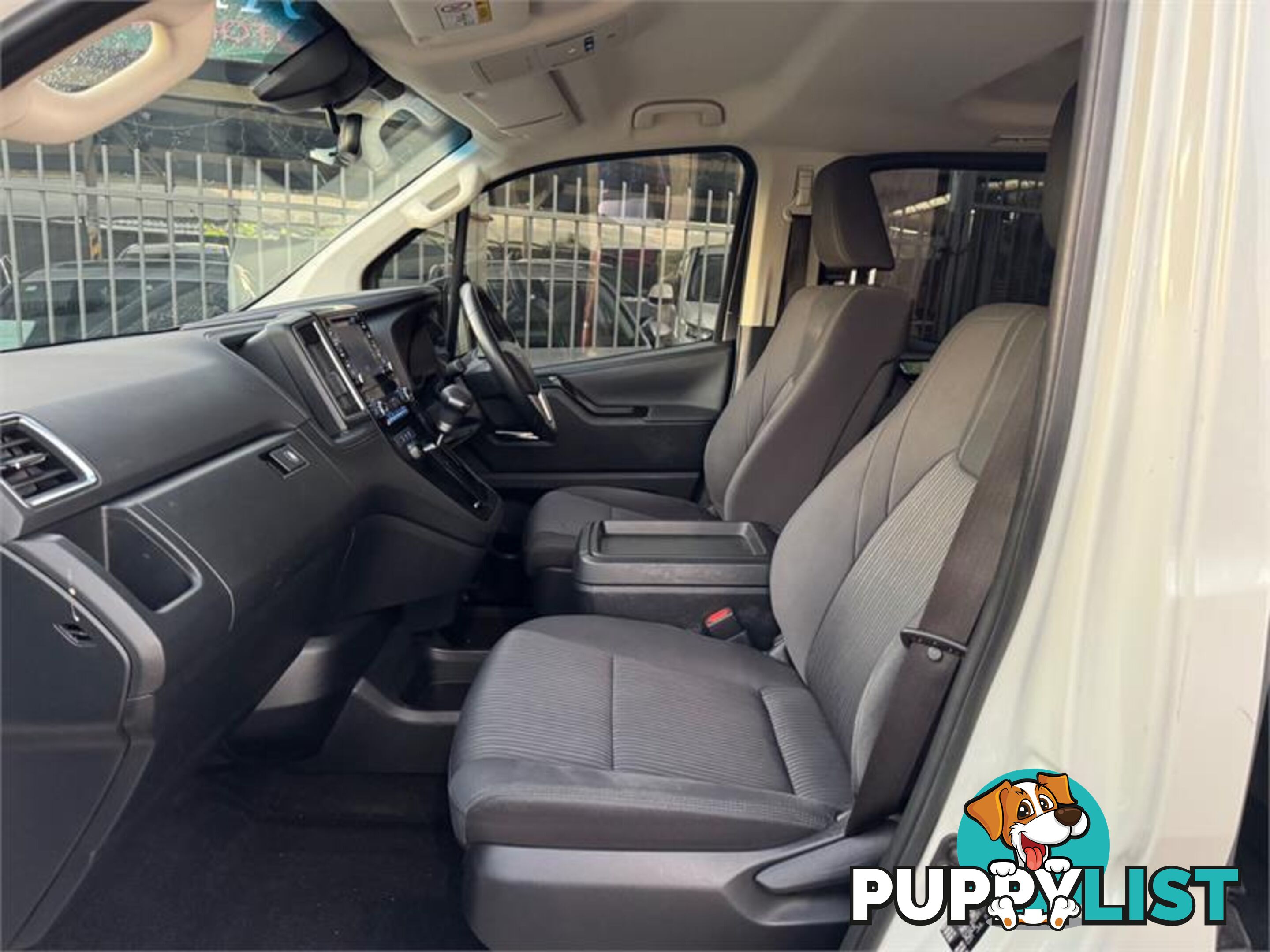 2019 TOYOTA GRANVIA STANDARD (8 SEATS) GDH303R WAGON