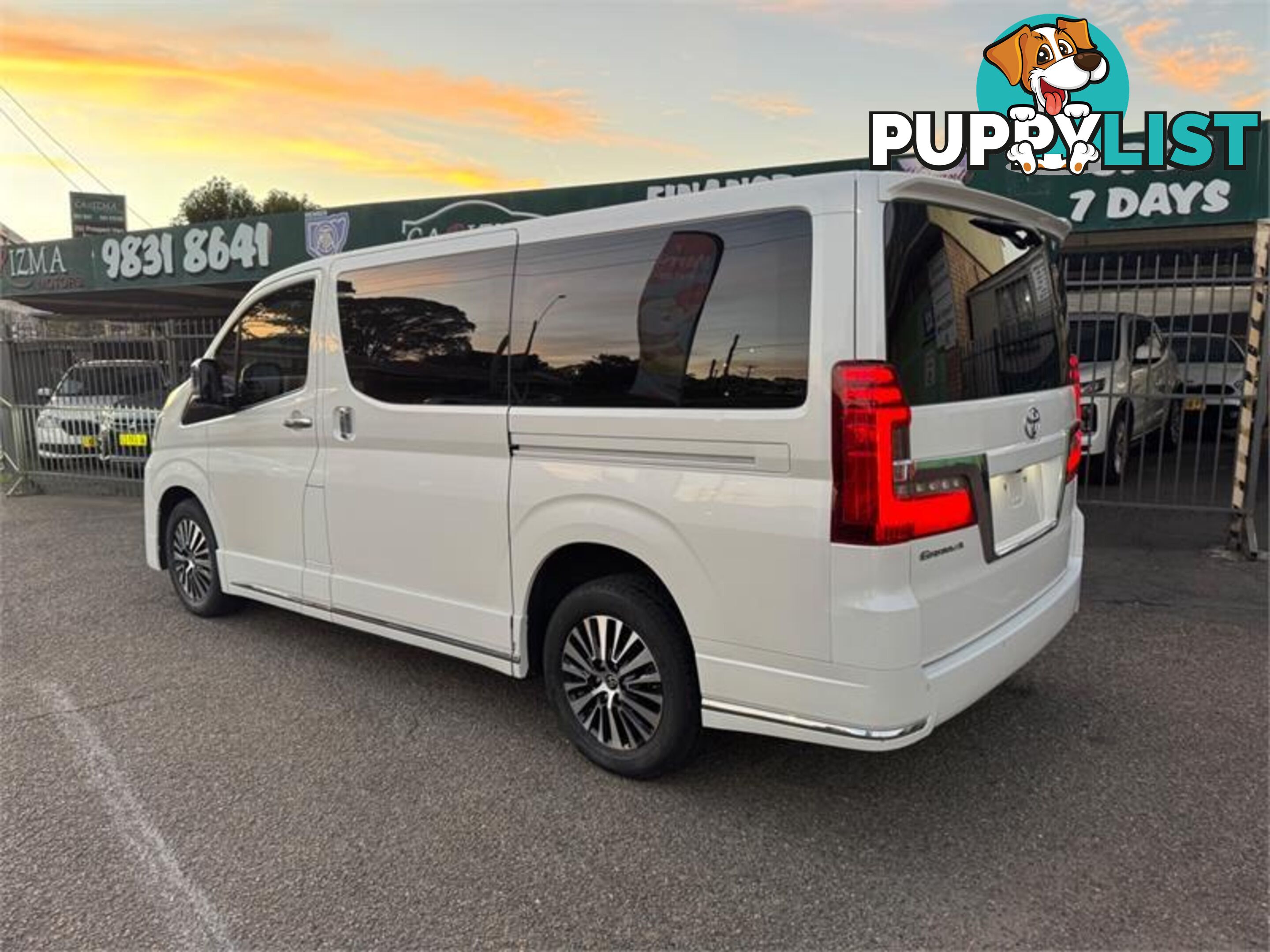 2019 TOYOTA GRANVIA STANDARD (8 SEATS) GDH303R WAGON