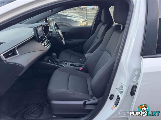 2018 TOYOTA COROLLA ASCENT SPORT (HYBRID) ZWE211R HATCHBACK