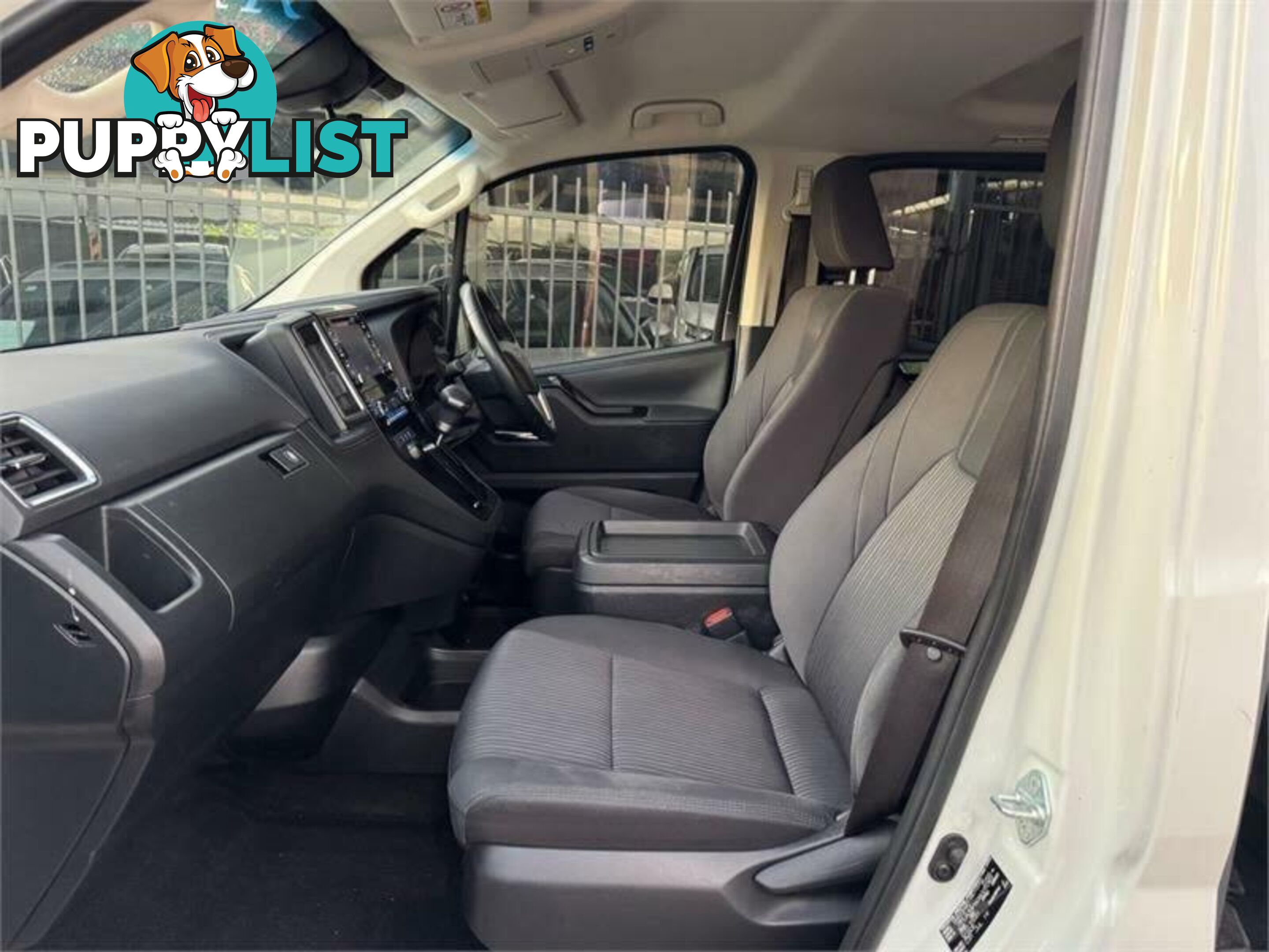 2019 TOYOTA GRANVIA STANDARD (8 SEATS) GDH303R WAGON