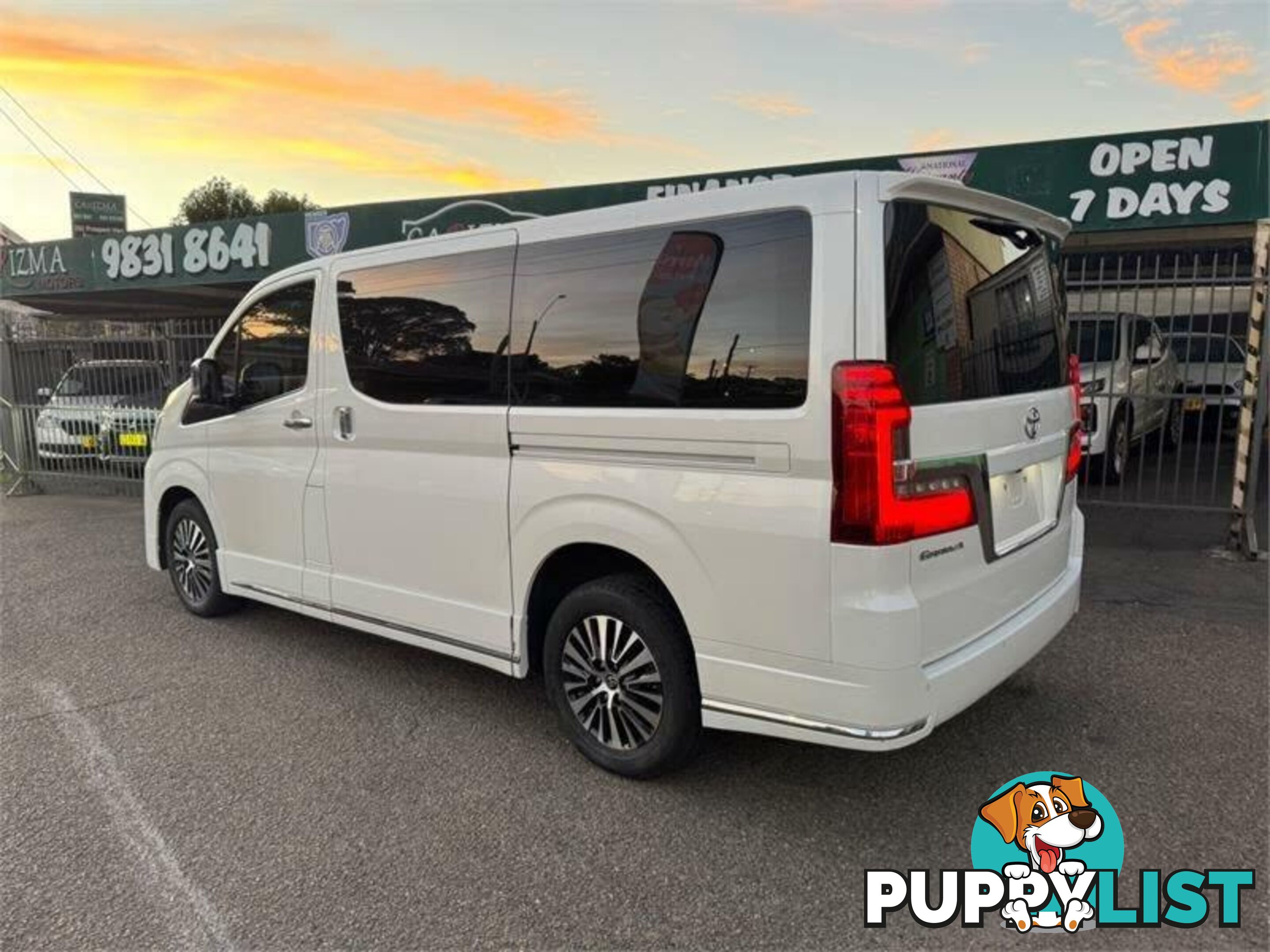 2019 TOYOTA GRANVIA STANDARD (8 SEATS) GDH303R WAGON