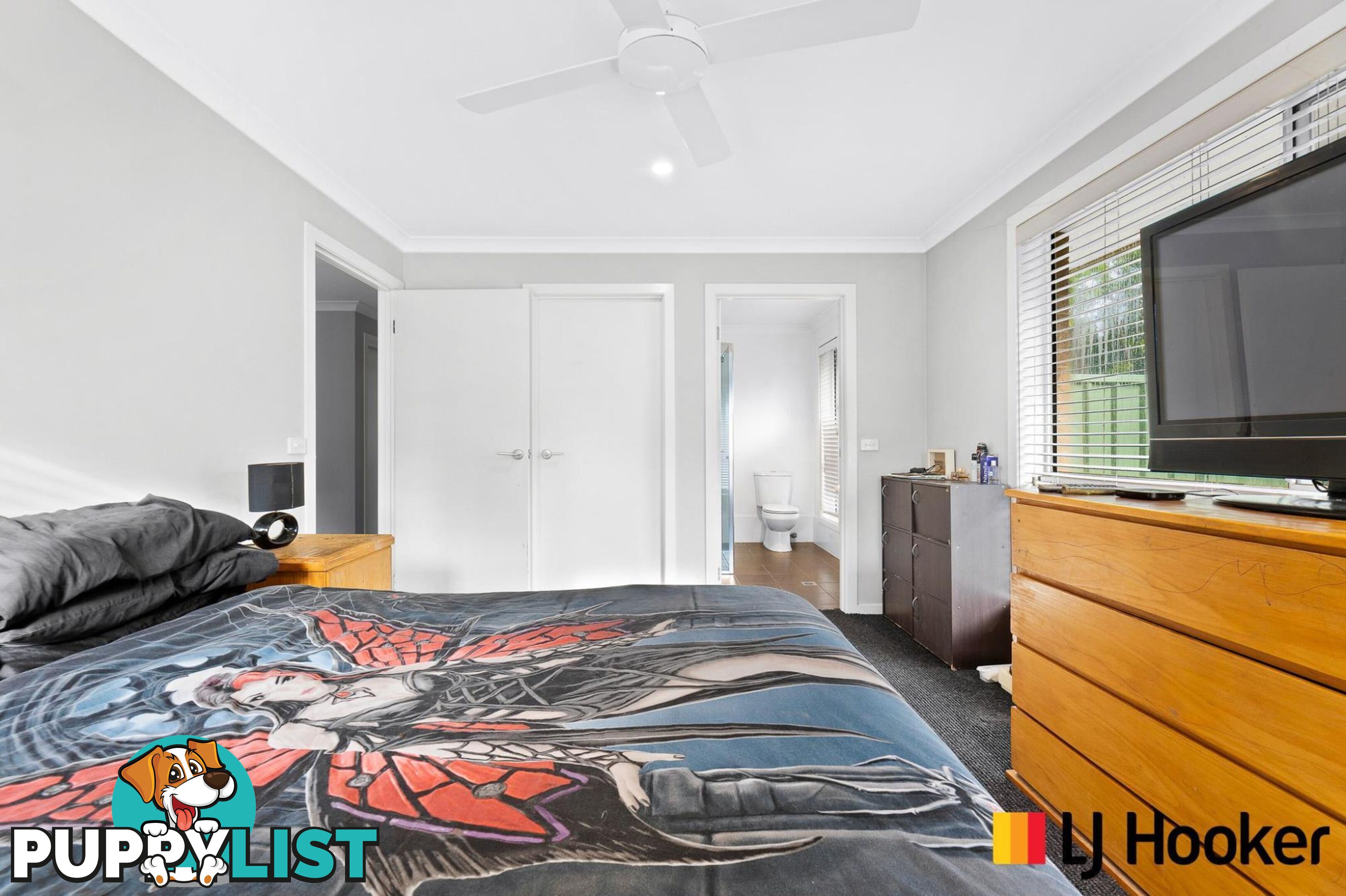 2 Escape Place MALUA BAY NSW 2536