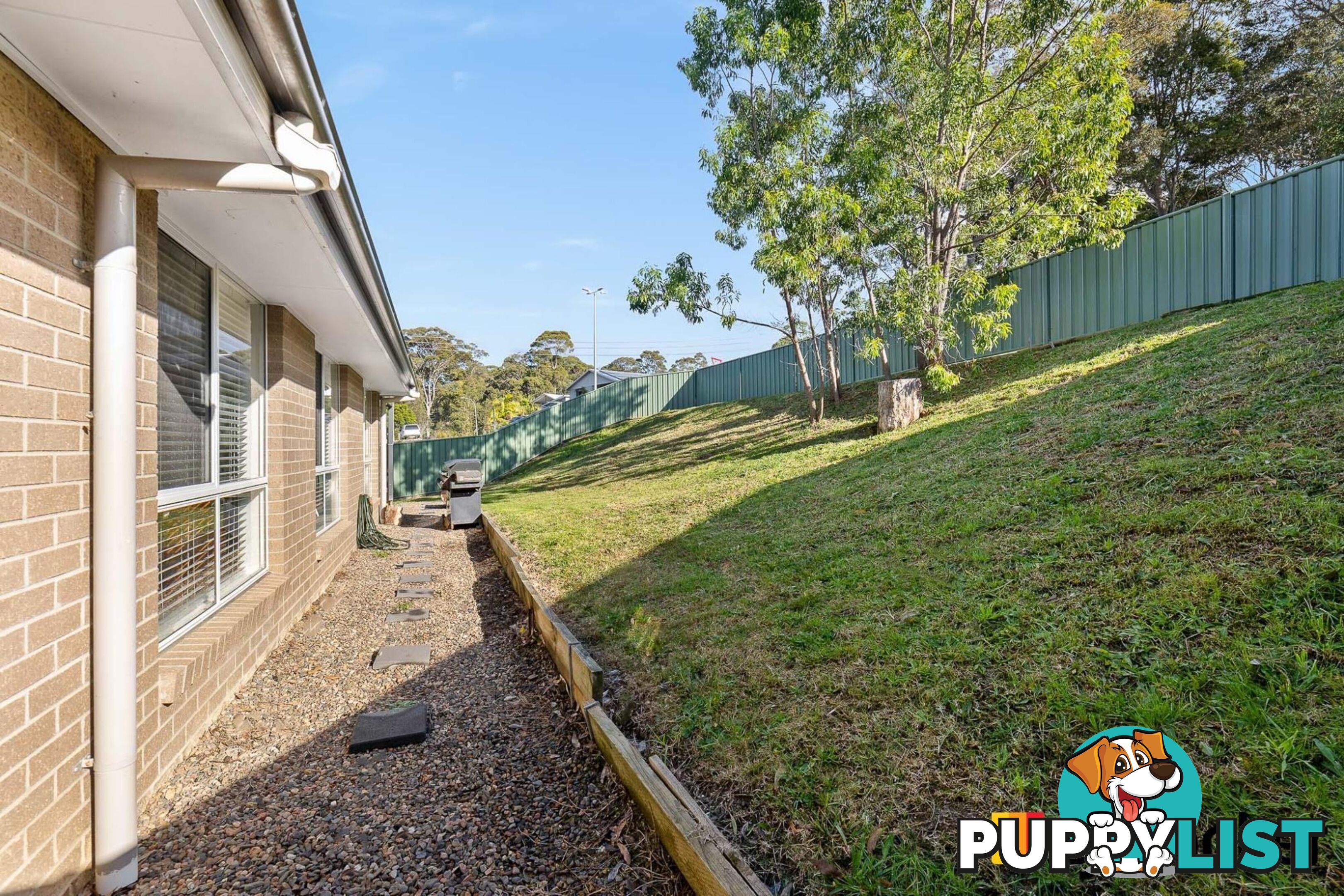 2 Escape Place MALUA BAY NSW 2536