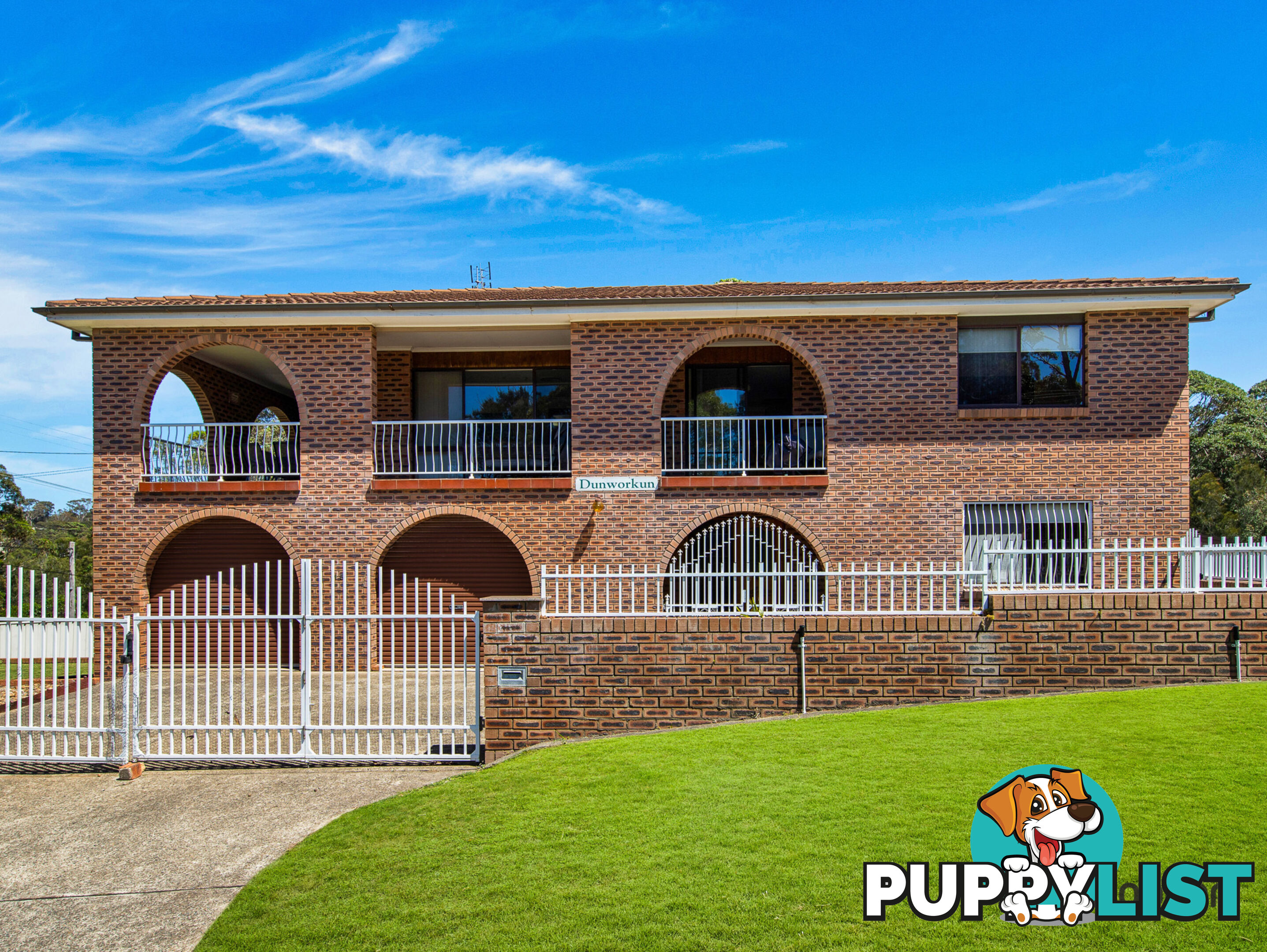 15 Nioka Avenue MALUA BAY NSW 2536