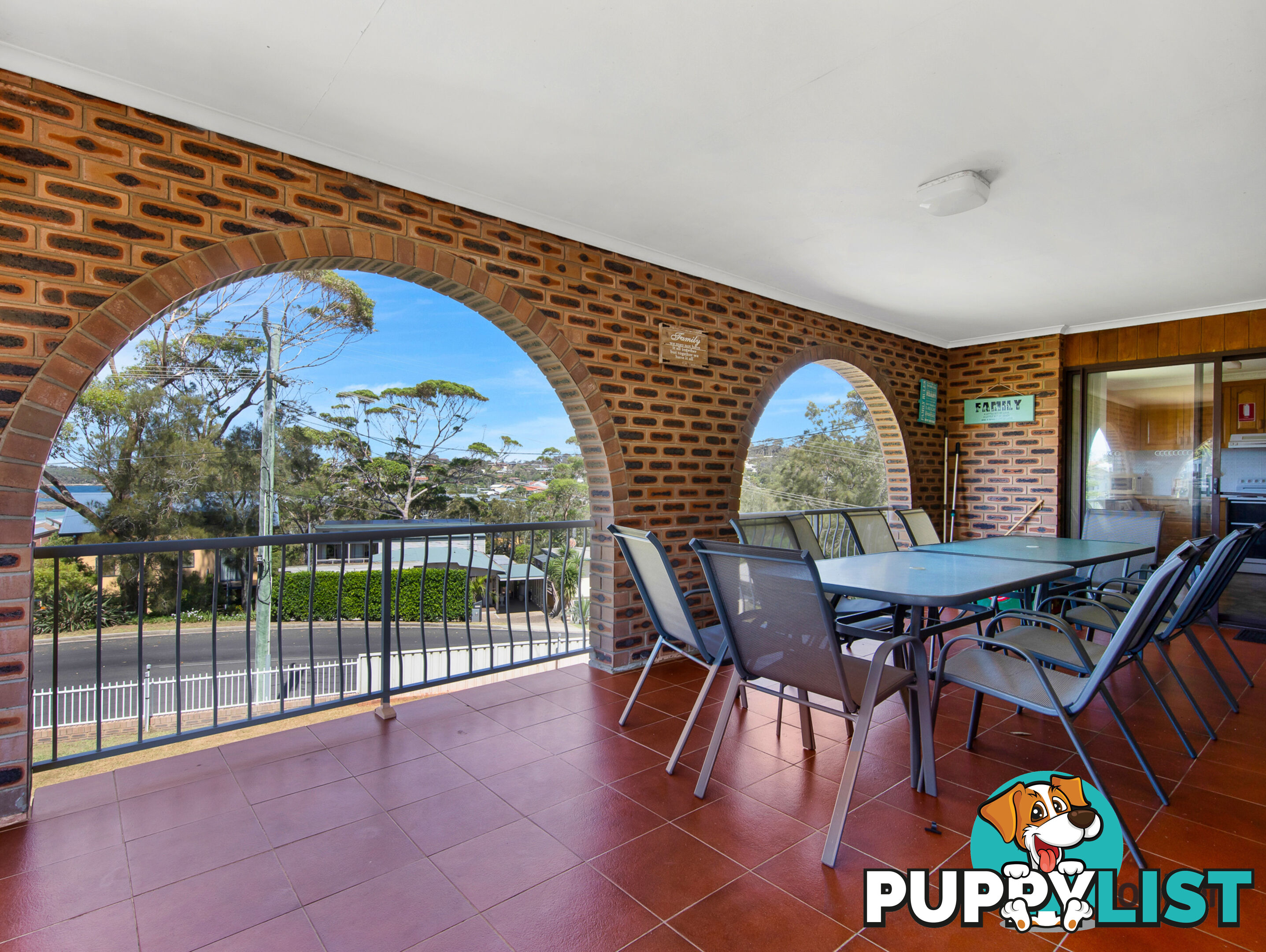 15 Nioka Avenue MALUA BAY NSW 2536