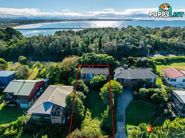 25 Elizabeth Street MORUYA HEADS NSW 2537