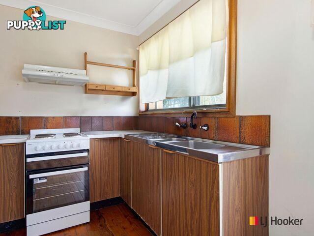 25 Elizabeth Street MORUYA HEADS NSW 2537