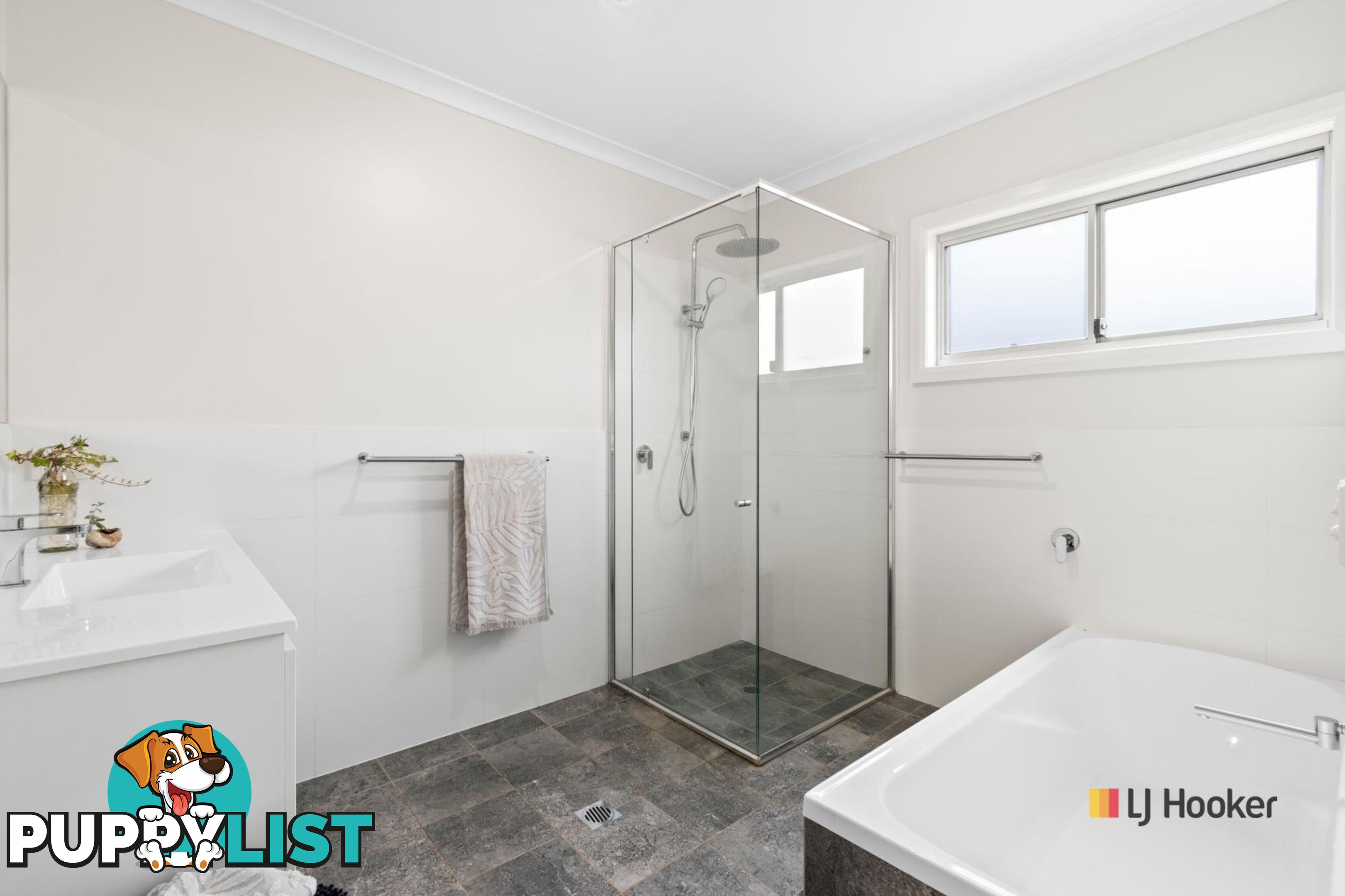 3 Gillan Grove BROULEE NSW 2537