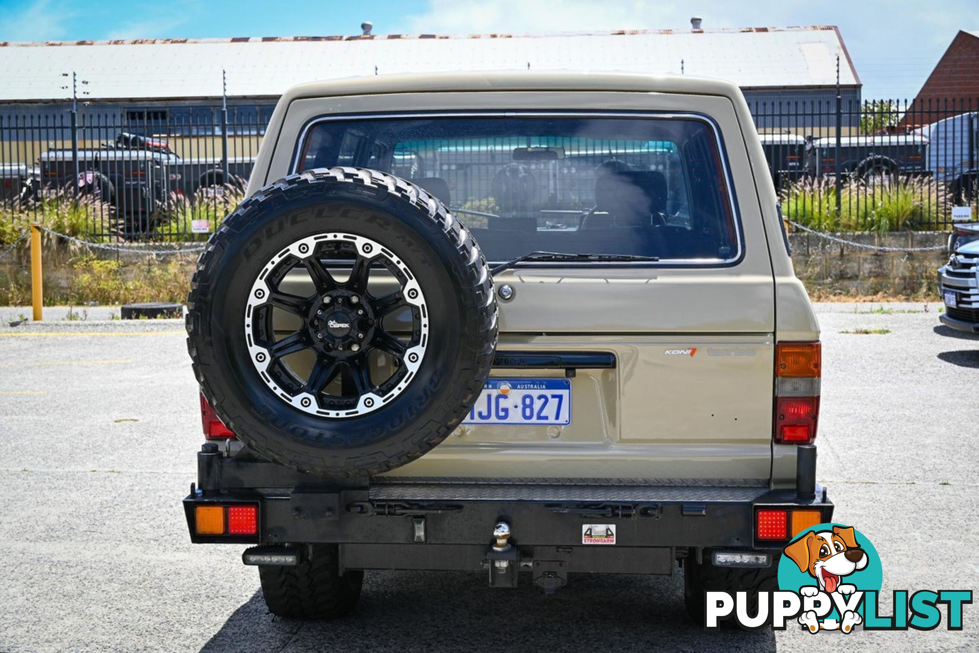 1983 TOYOTA LANDCRUISER DELUXE HJ60 SUV