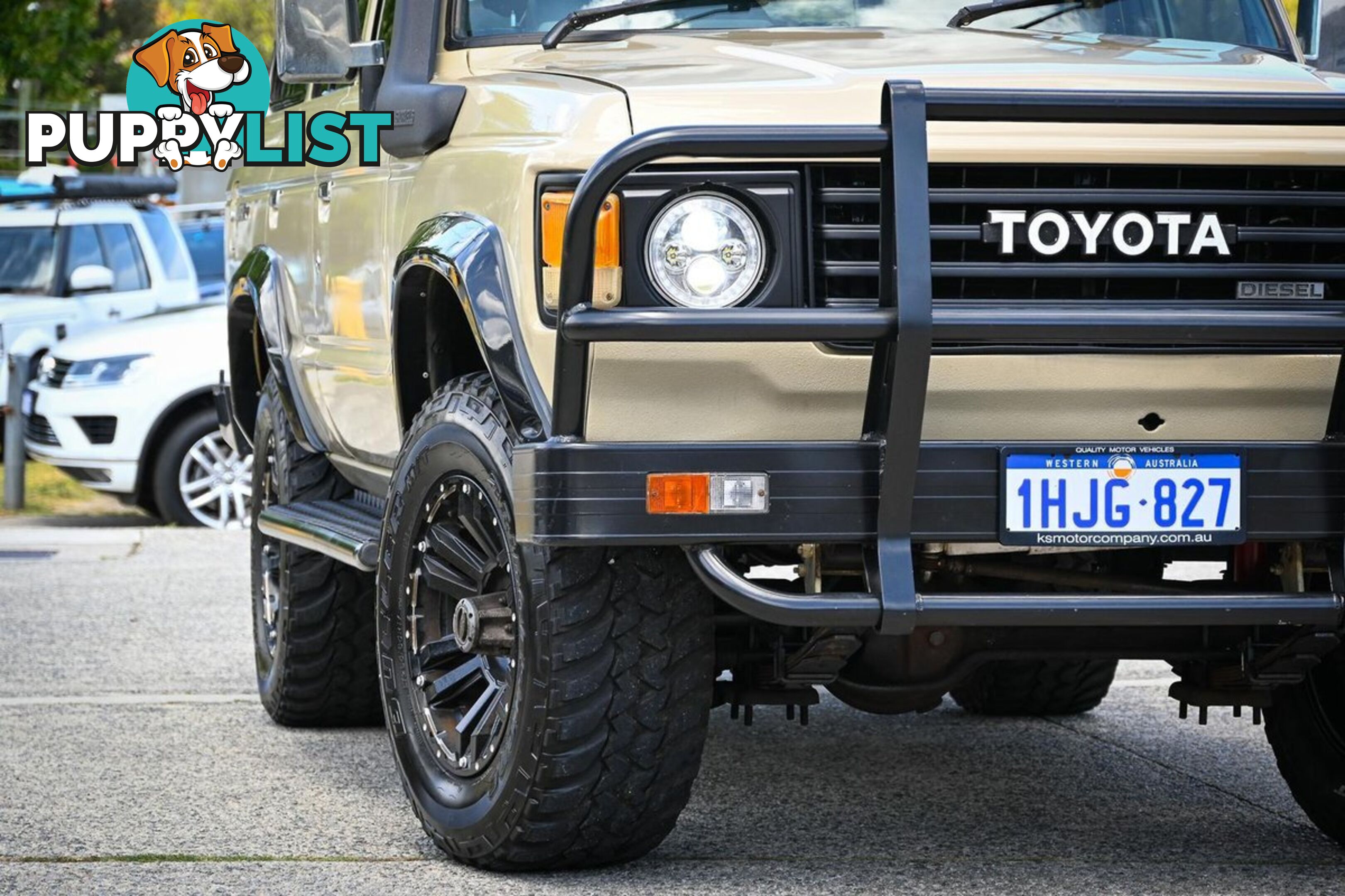 1983 TOYOTA LANDCRUISER DELUXE HJ60 SUV