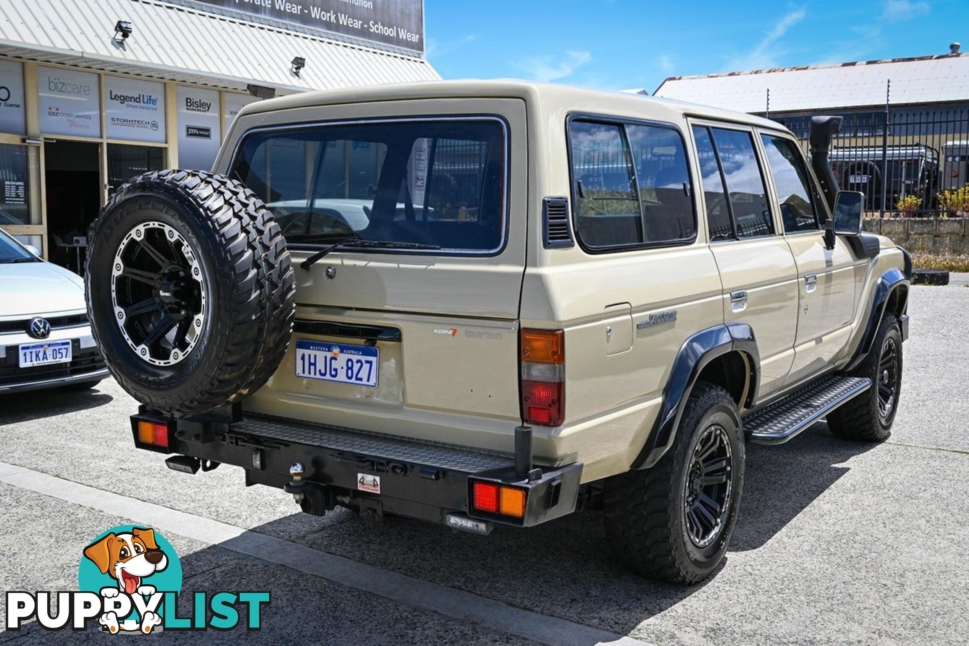 1983 TOYOTA LANDCRUISER DELUXE HJ60 SUV