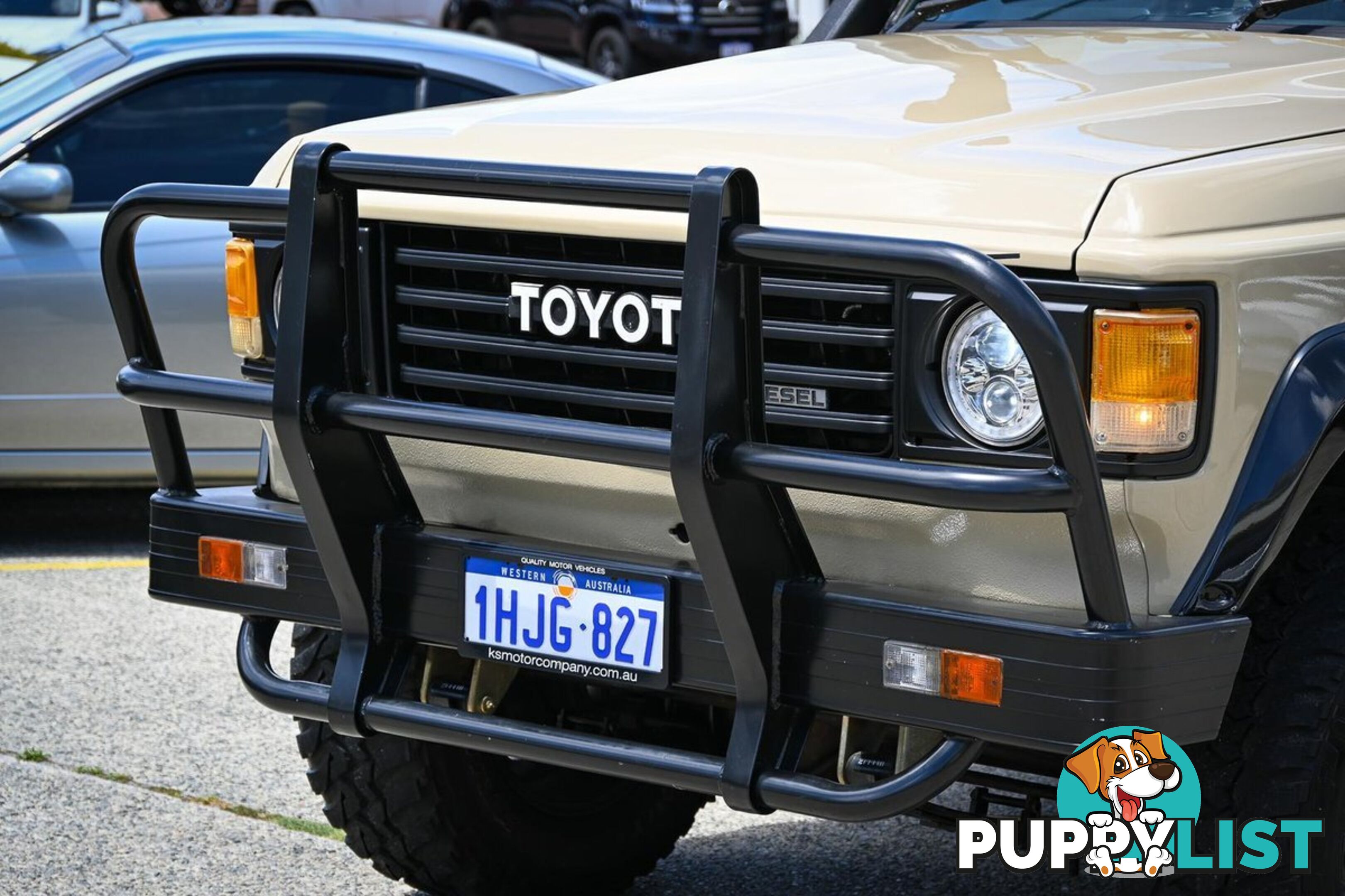 1983 TOYOTA LANDCRUISER DELUXE HJ60 SUV