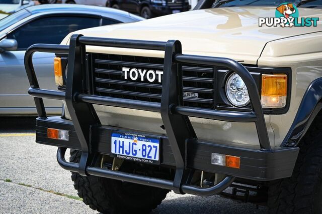 1983 TOYOTA LANDCRUISER DELUXE HJ60 SUV